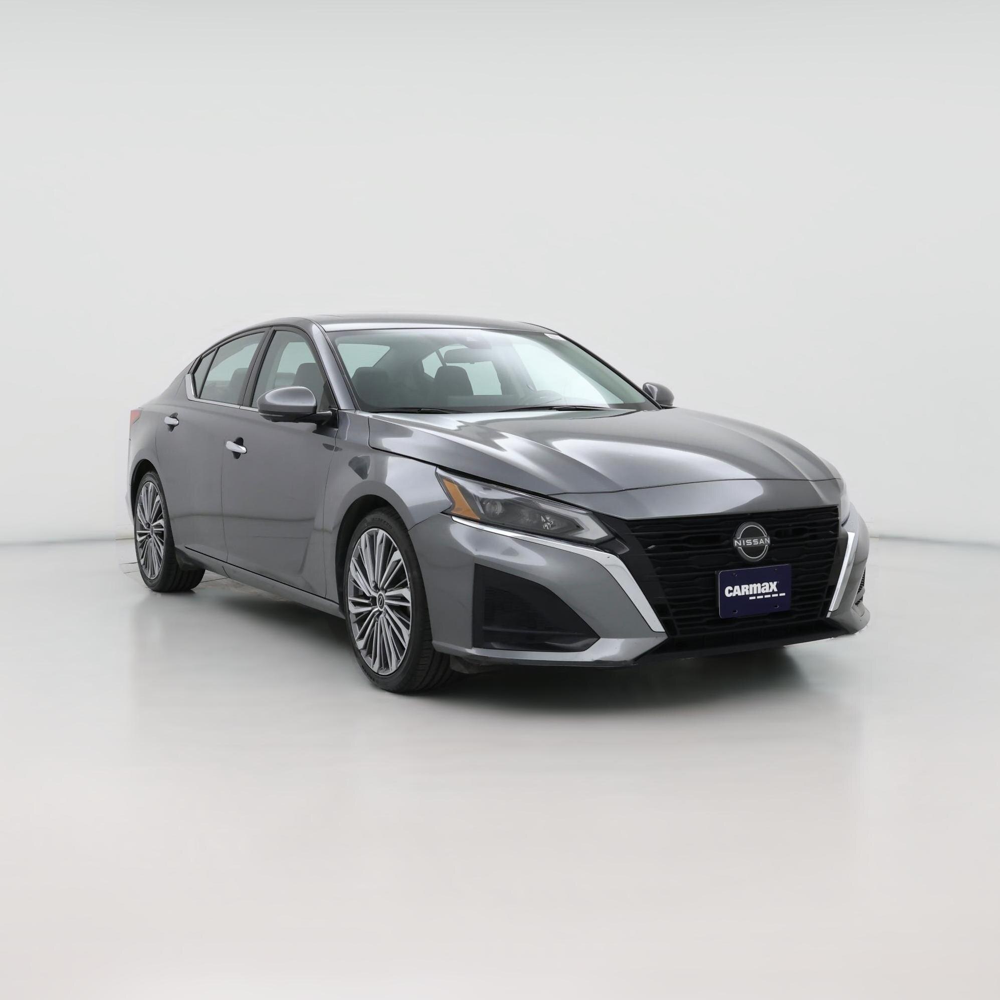 Thumbnail: 2023 Nissan Altima - 1