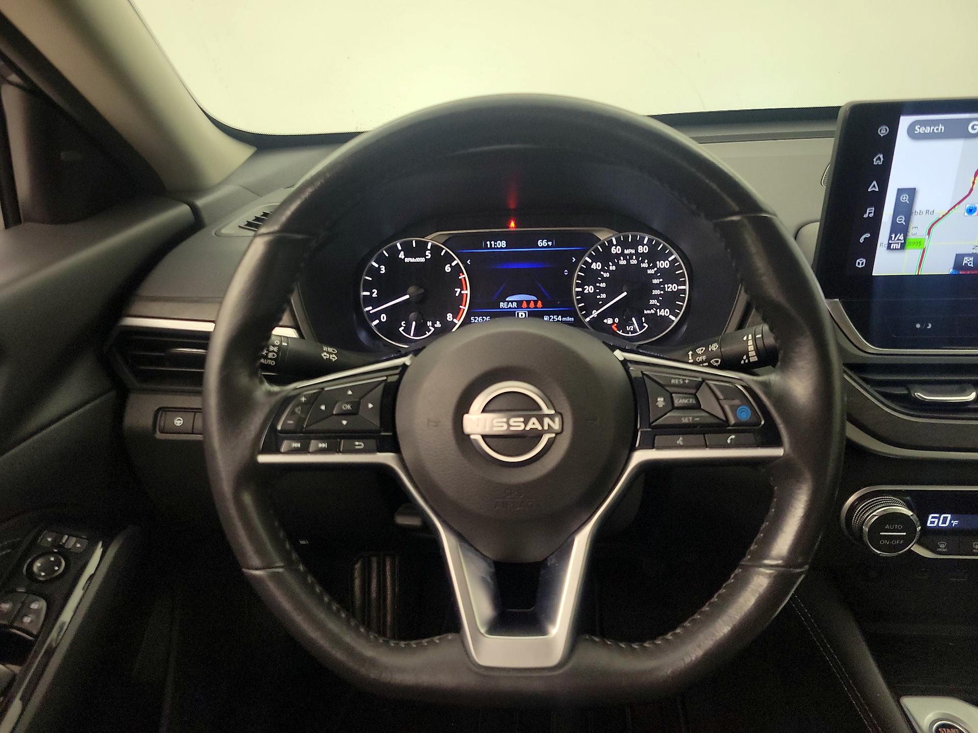 Thumbnail: 2023 Nissan Altima - 10