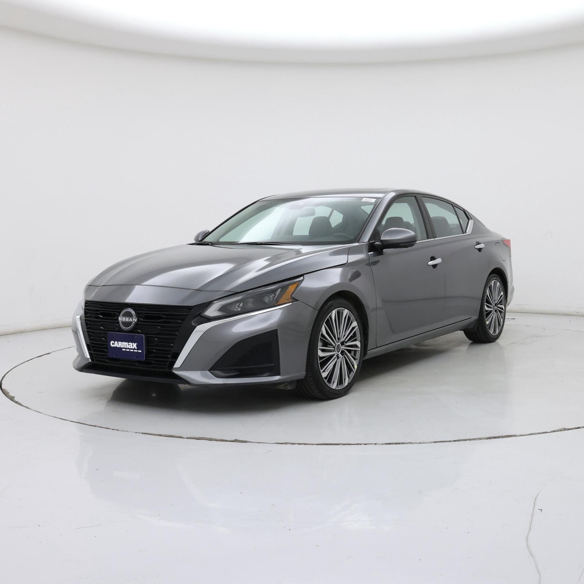 Thumbnail: 2023 Nissan Altima - 4