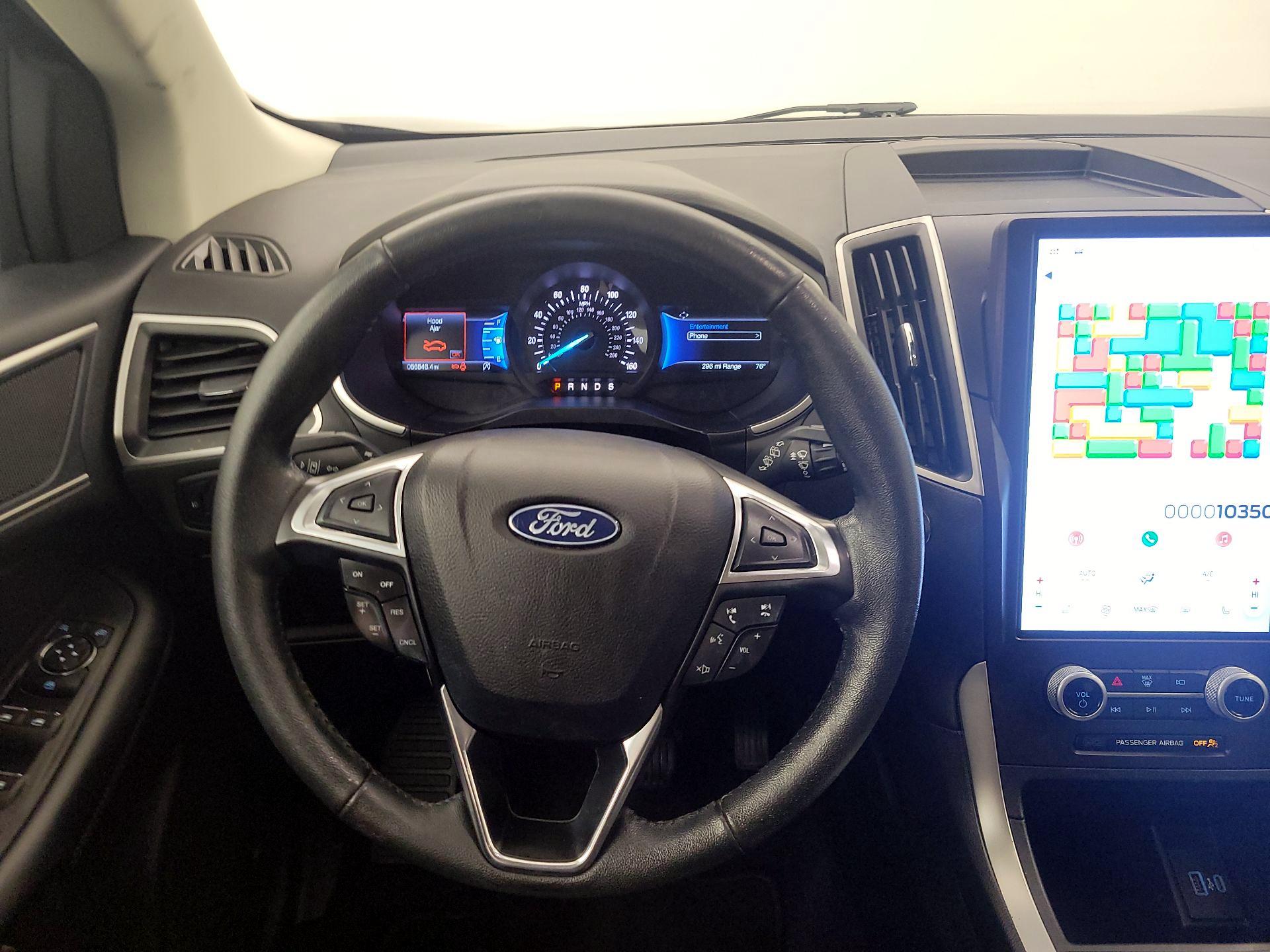 Thumbnail: 2021 Ford Edge - 10