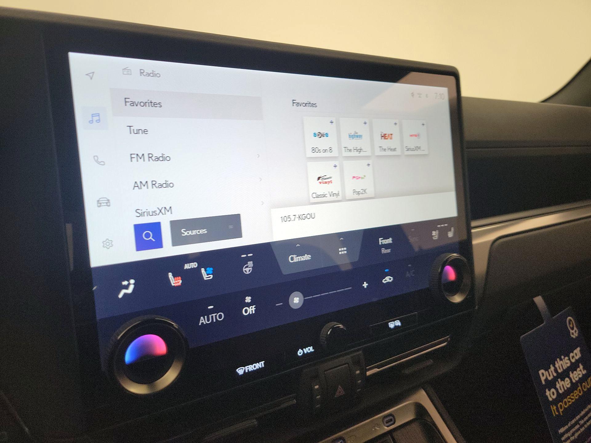 Thumbnail: 2024 Lexus GX - 15