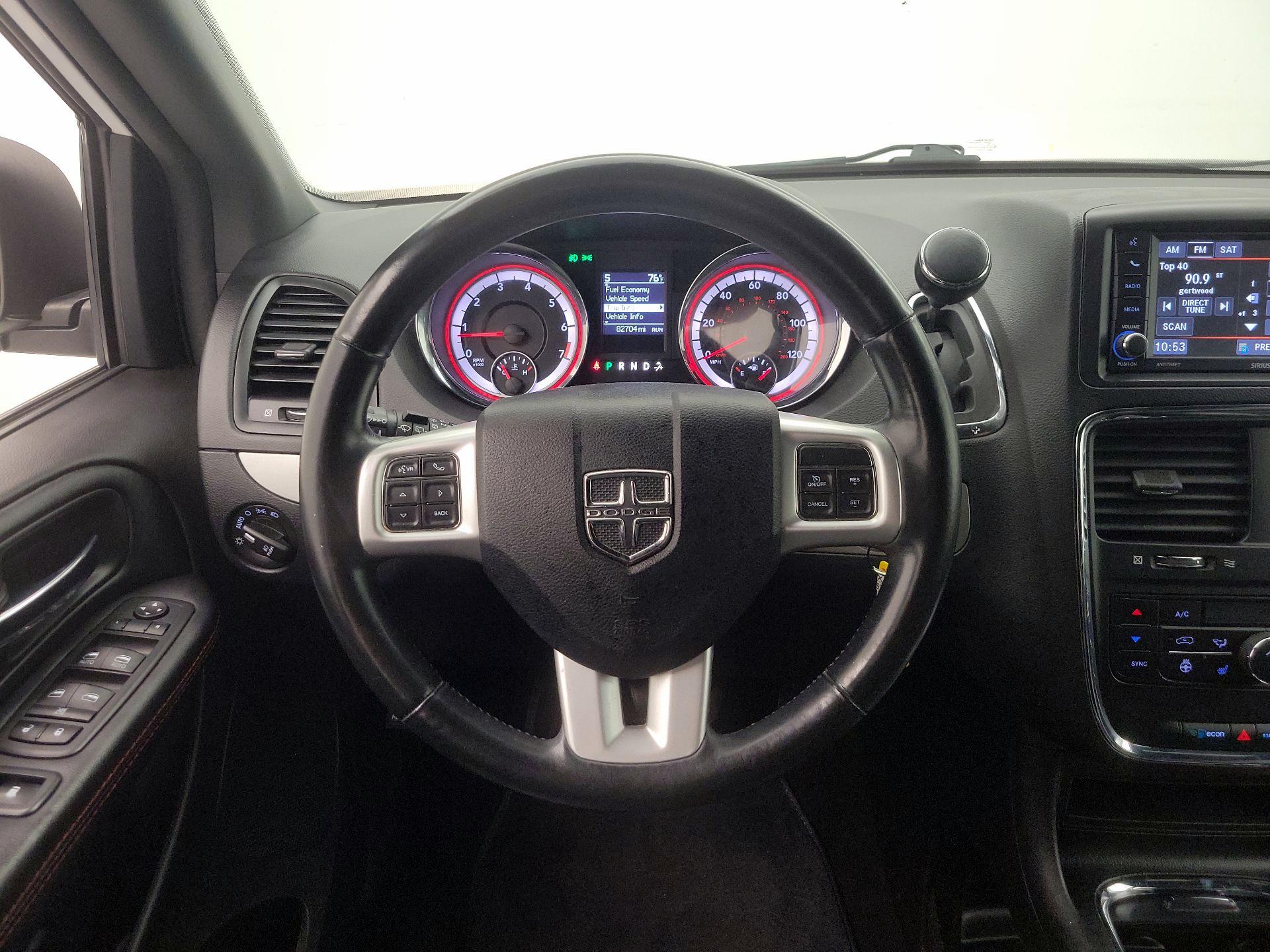Thumbnail: 2019 Dodge Grand Caravan - 10