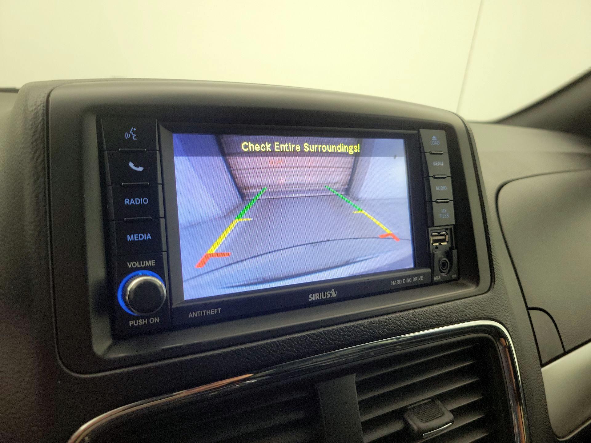 Thumbnail: 2019 Dodge Grand Caravan - 14