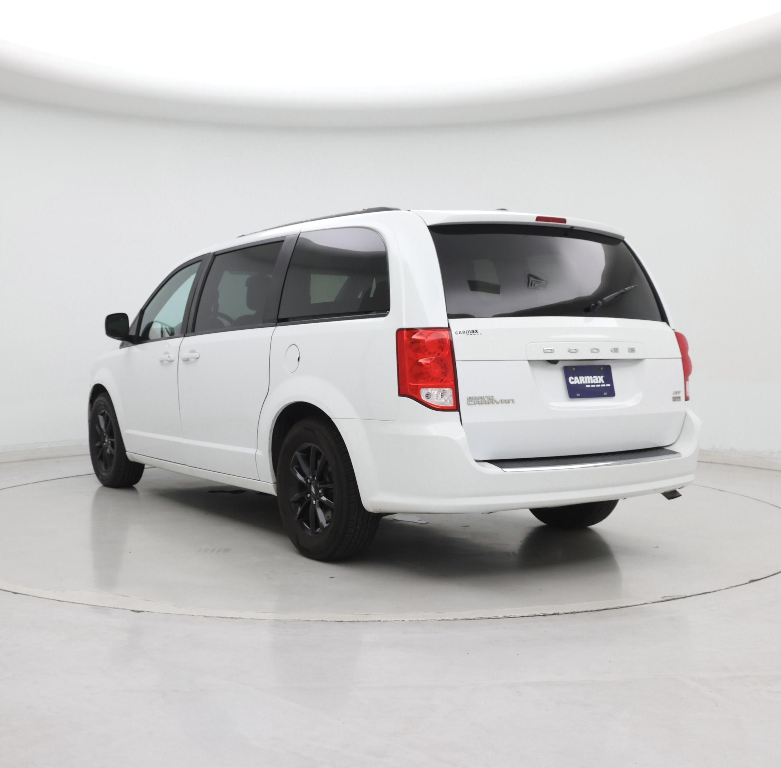 Thumbnail: 2019 Dodge Grand Caravan - 2