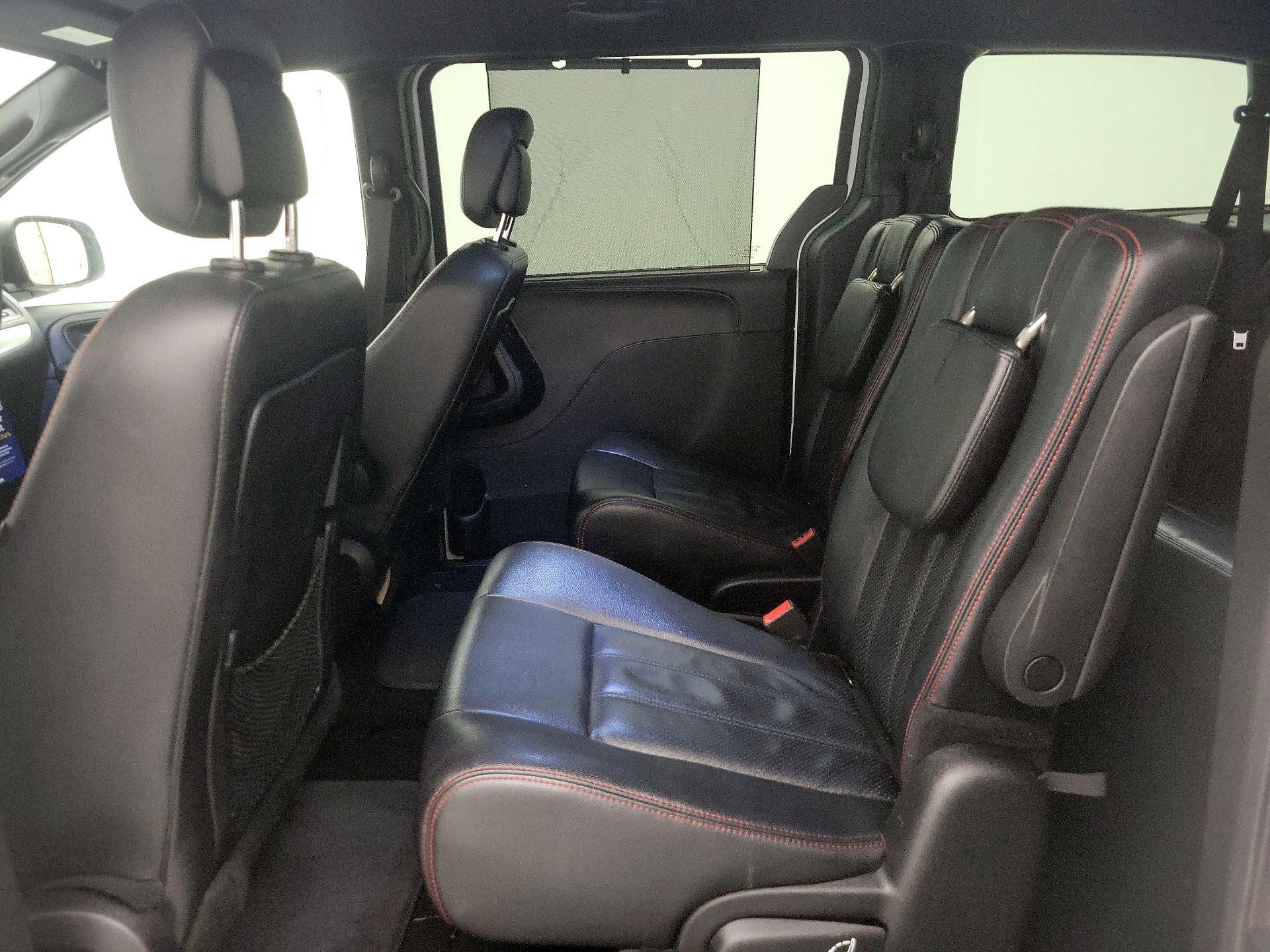 Thumbnail: 2019 Dodge Grand Caravan - 19