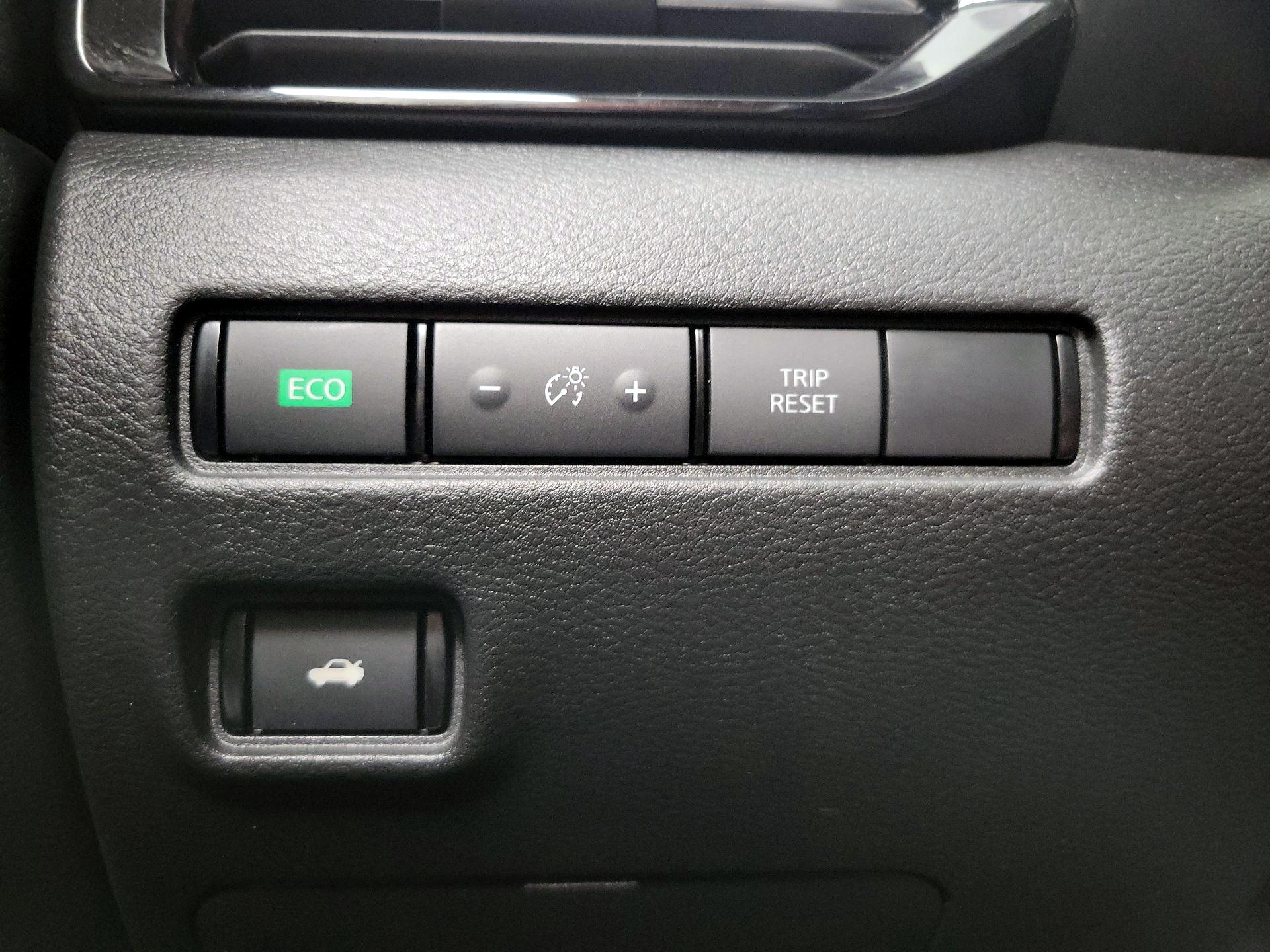 Thumbnail: 2021 Nissan Sentra - 13