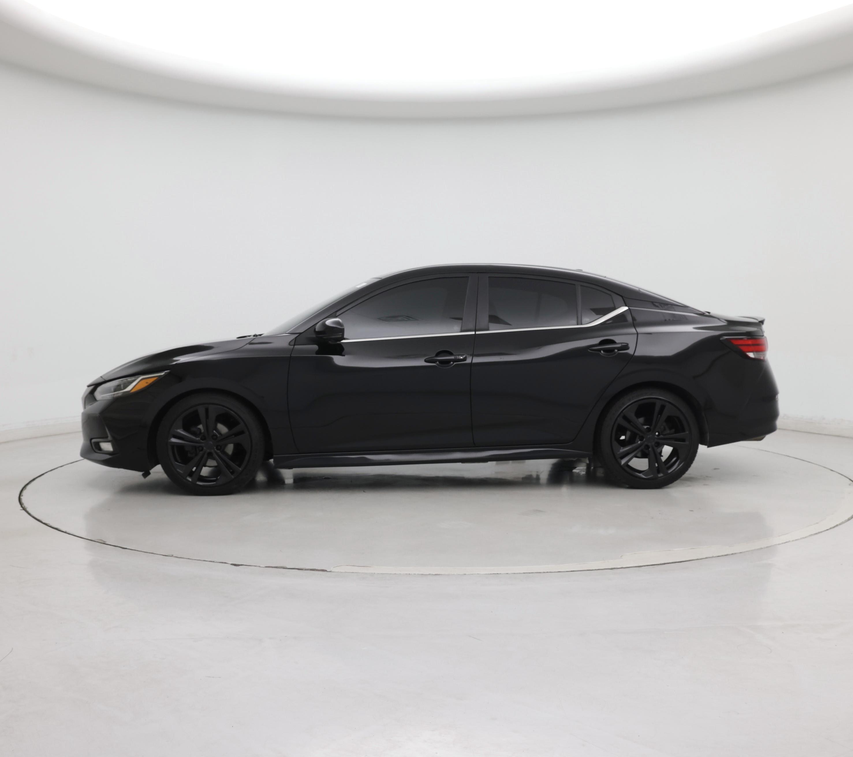 Thumbnail: 2021 Nissan Sentra - 3