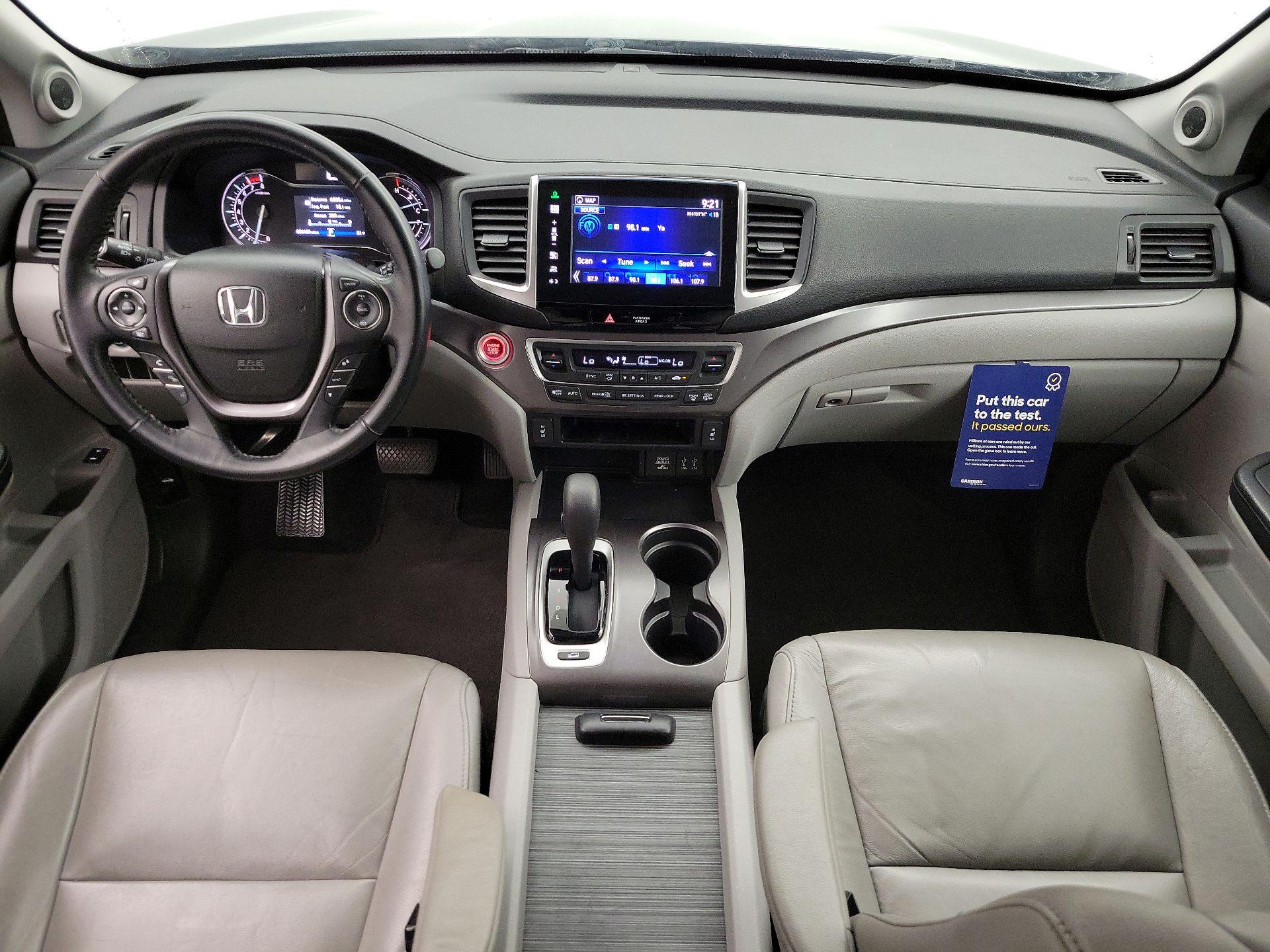 Thumbnail: 2016 Honda Pilot - 9