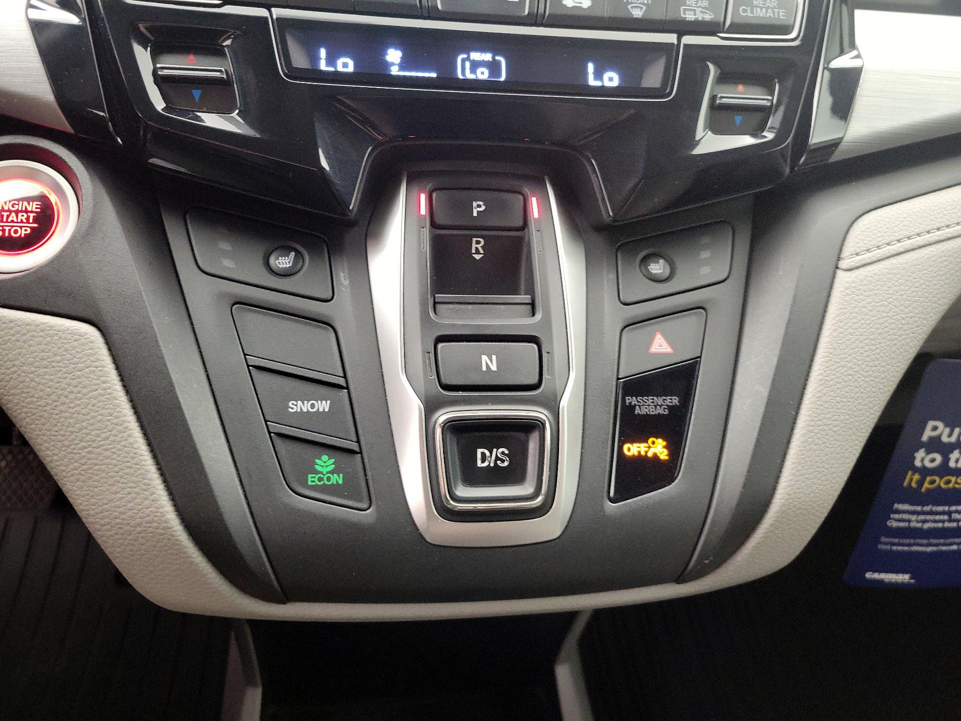 Thumbnail: 2019 Honda Odyssey - 17