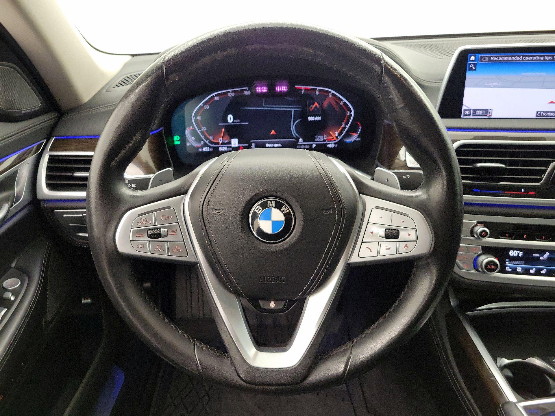 Thumbnail: 2021 BMW 7 Series - 10