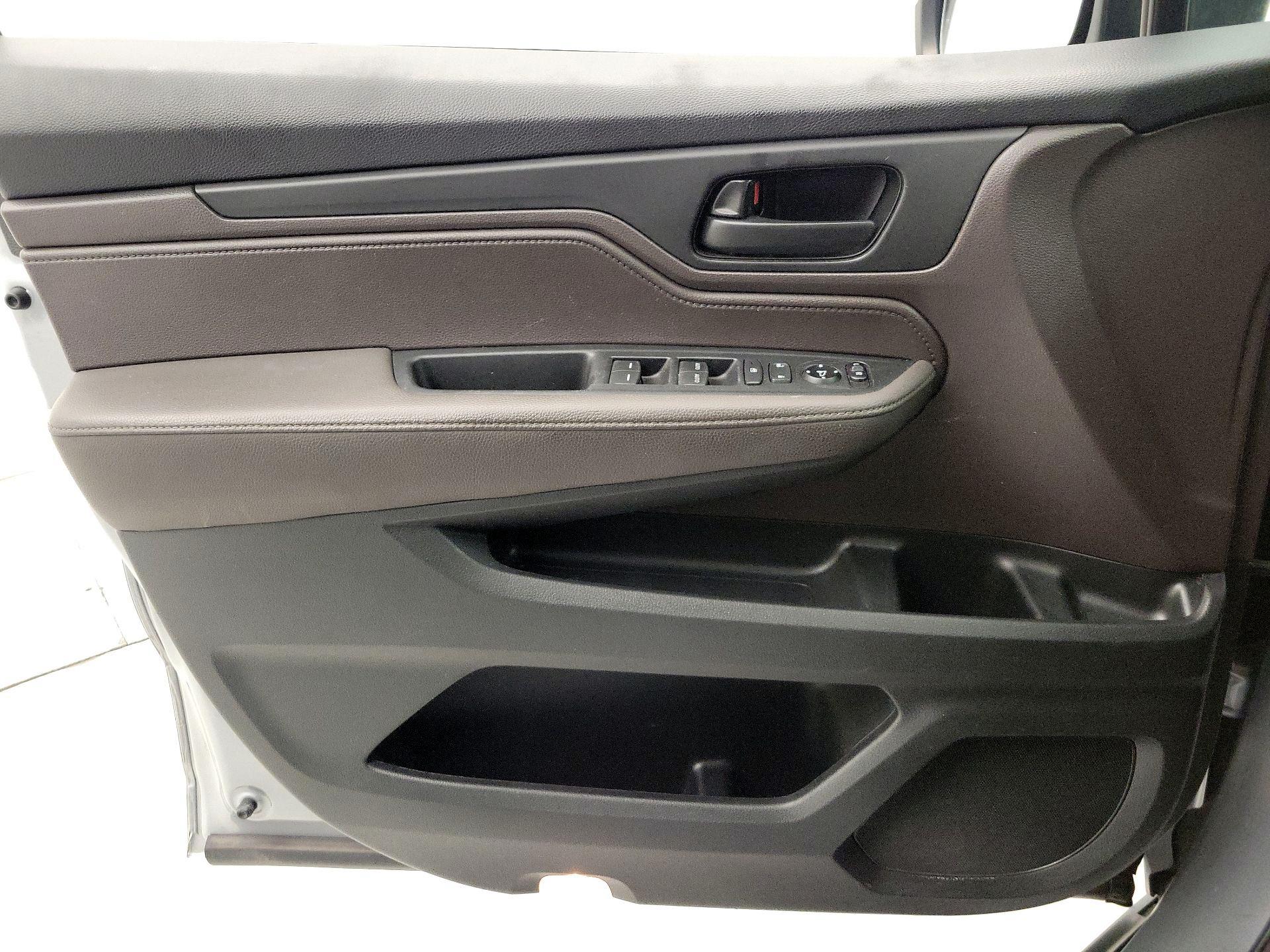 Thumbnail: 2020 Honda Odyssey - 12