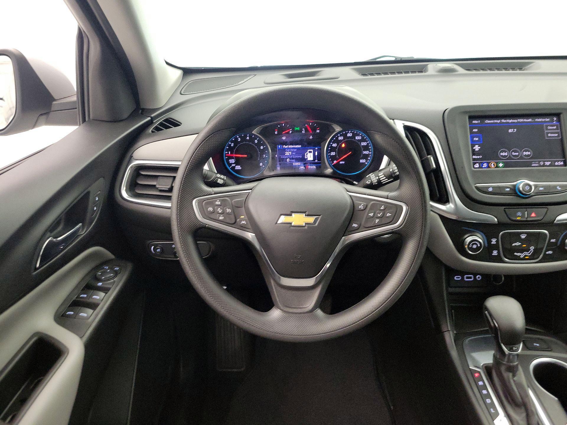 Thumbnail: 2022 Chevrolet Equinox - 10