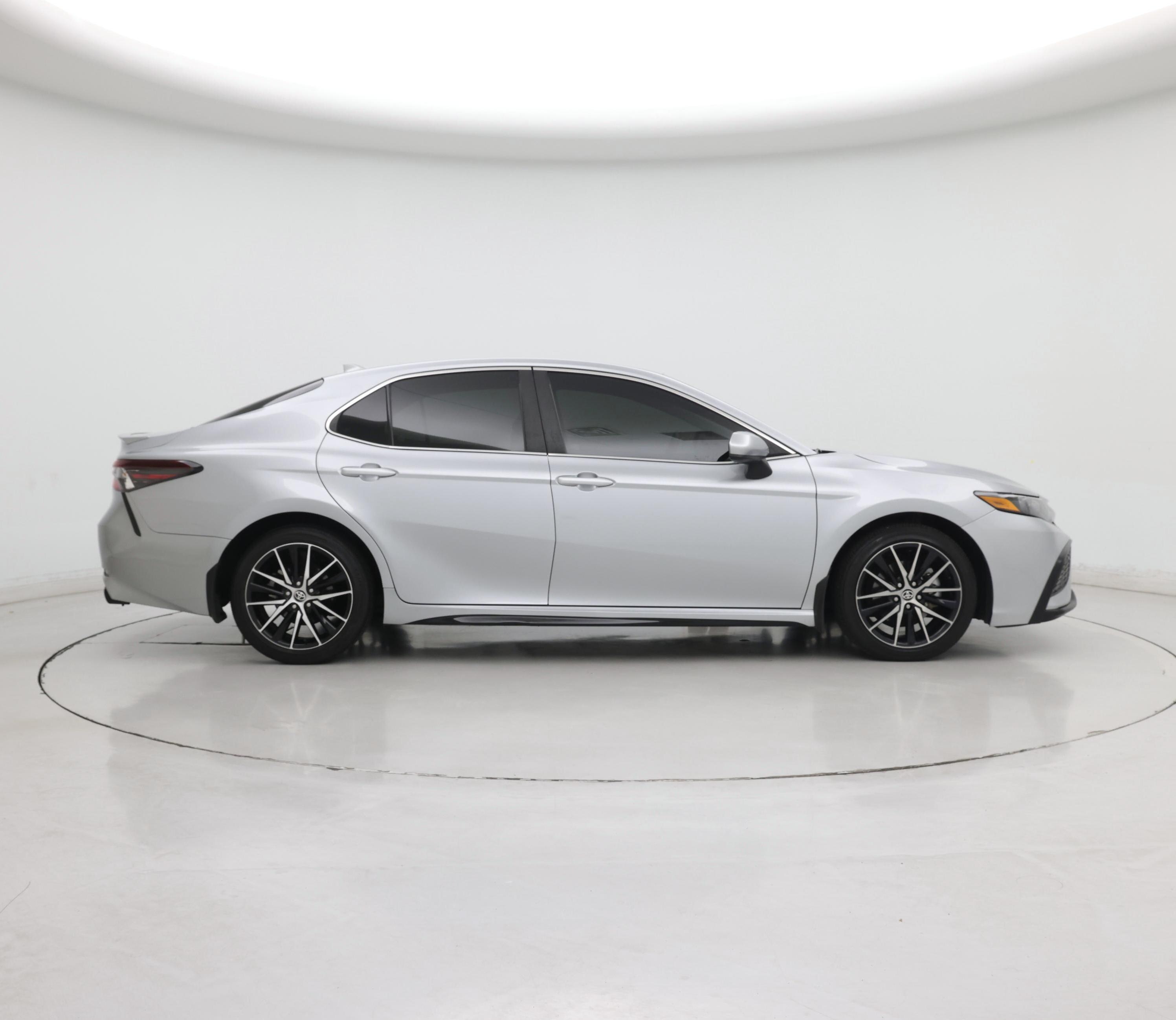 Thumbnail: 2021 Toyota Camry - 7