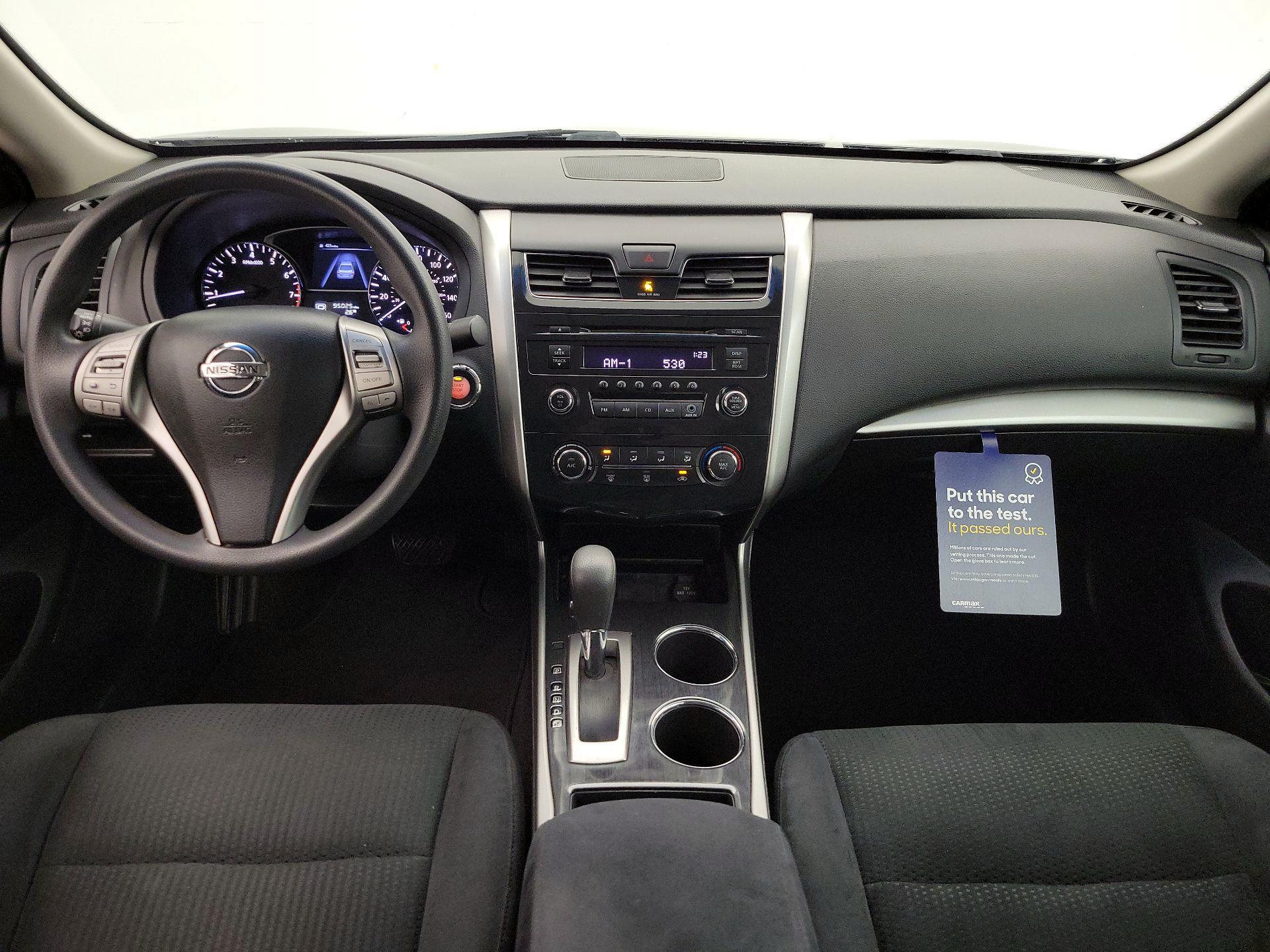 Thumbnail: 2014 Nissan Altima - 9