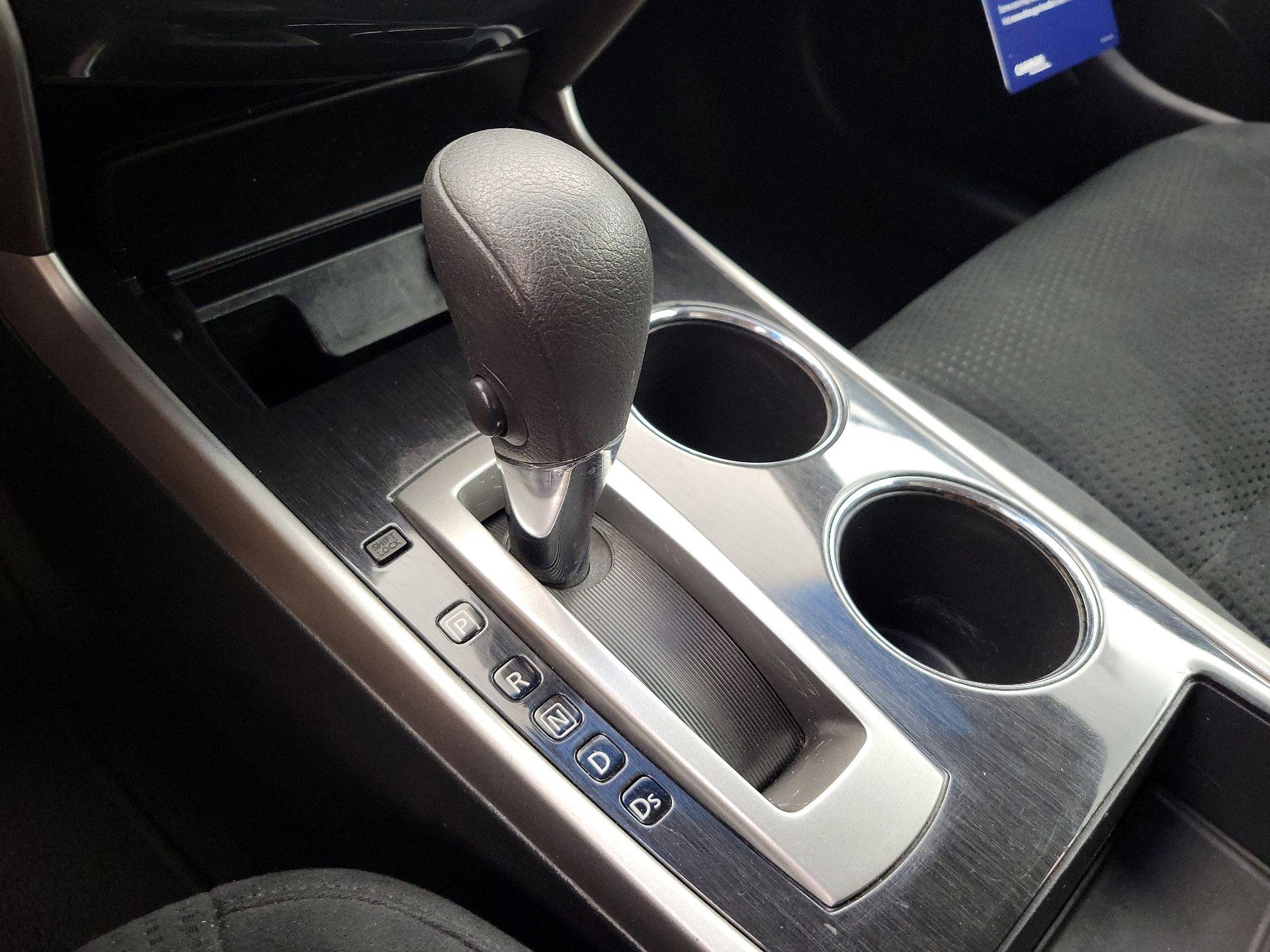 Thumbnail: 2014 Nissan Altima - 16