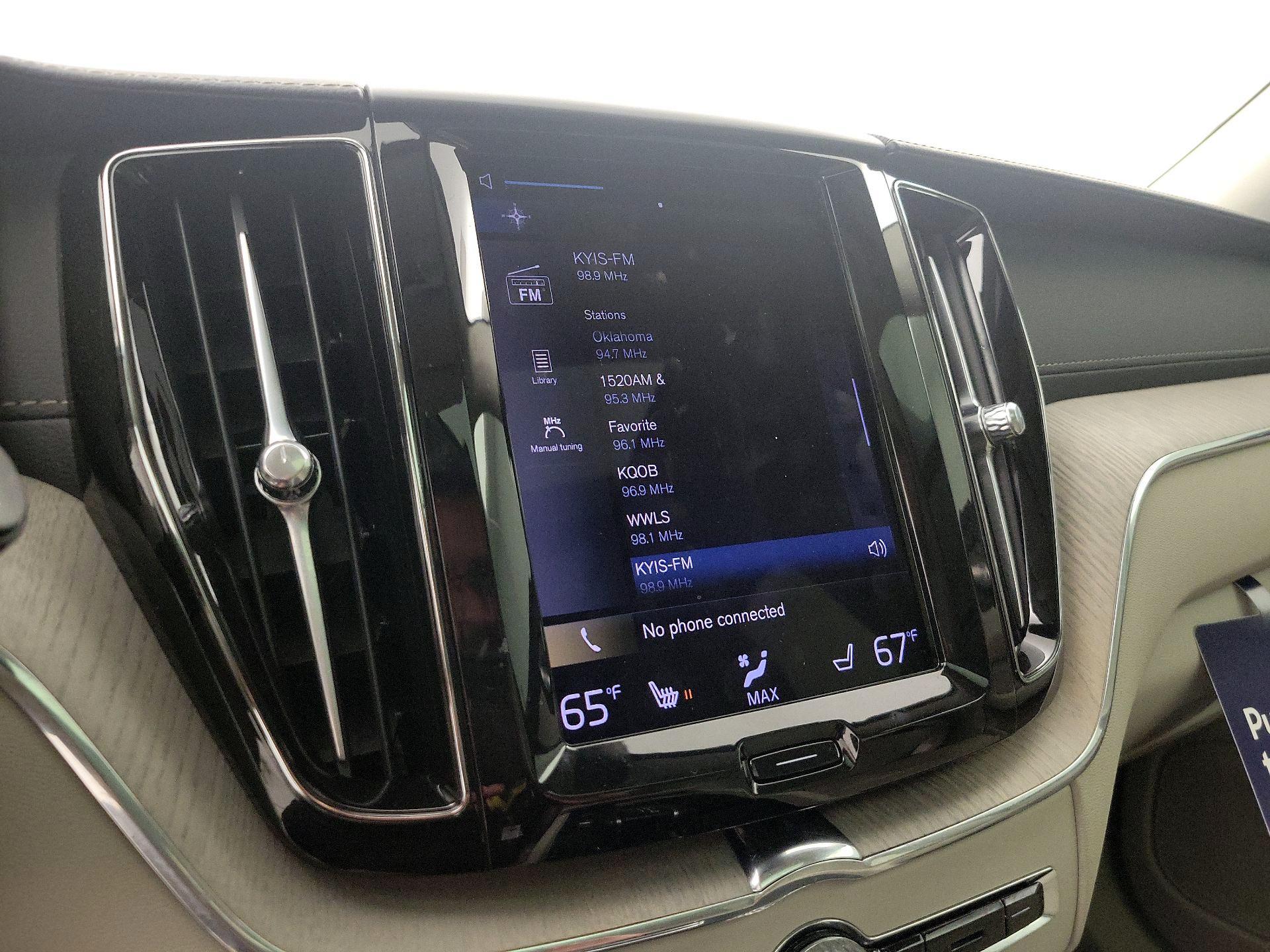 Thumbnail: 2021 Volvo XC60 - 15