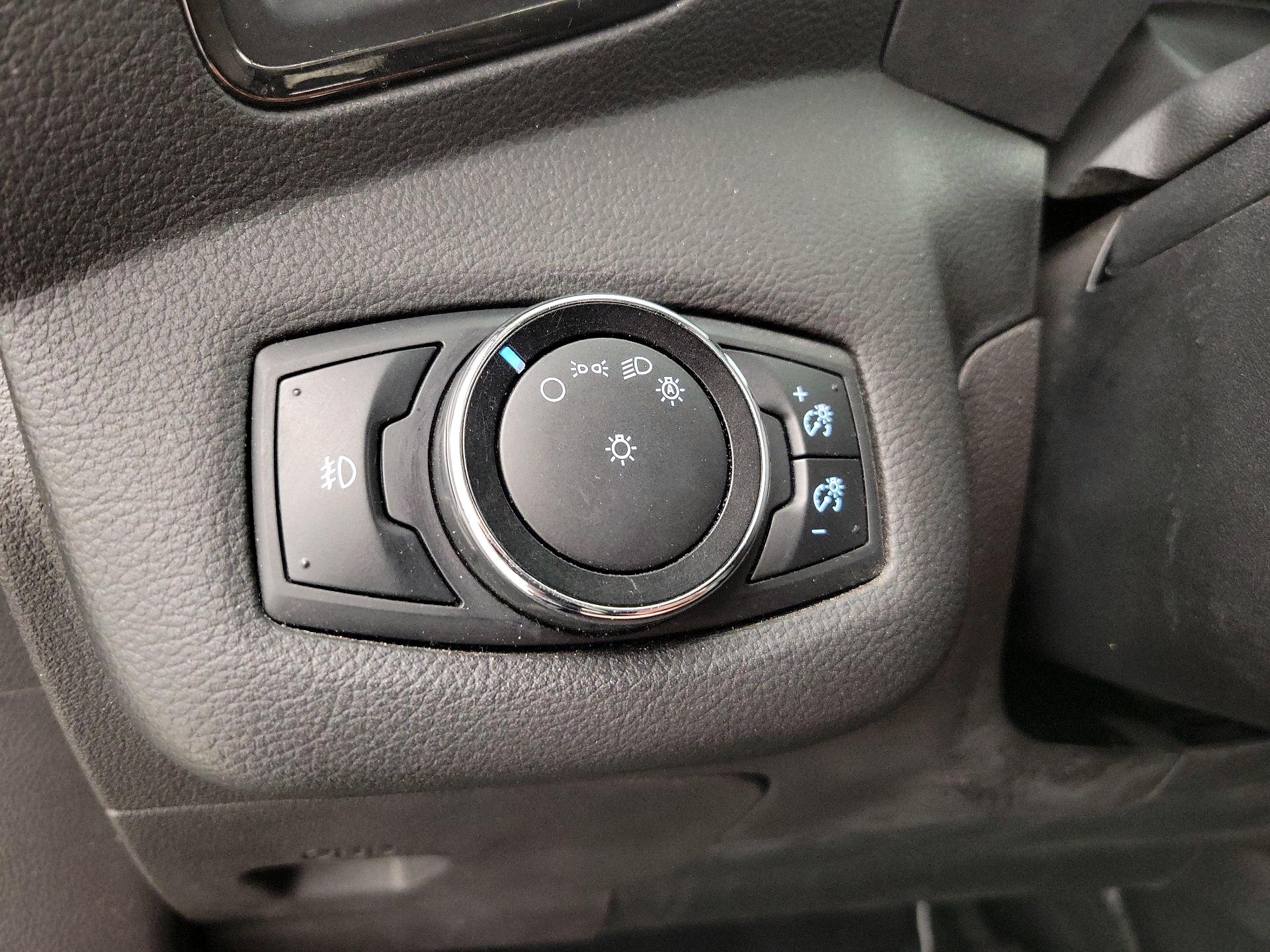 Thumbnail: 2014 Ford Escape - 13