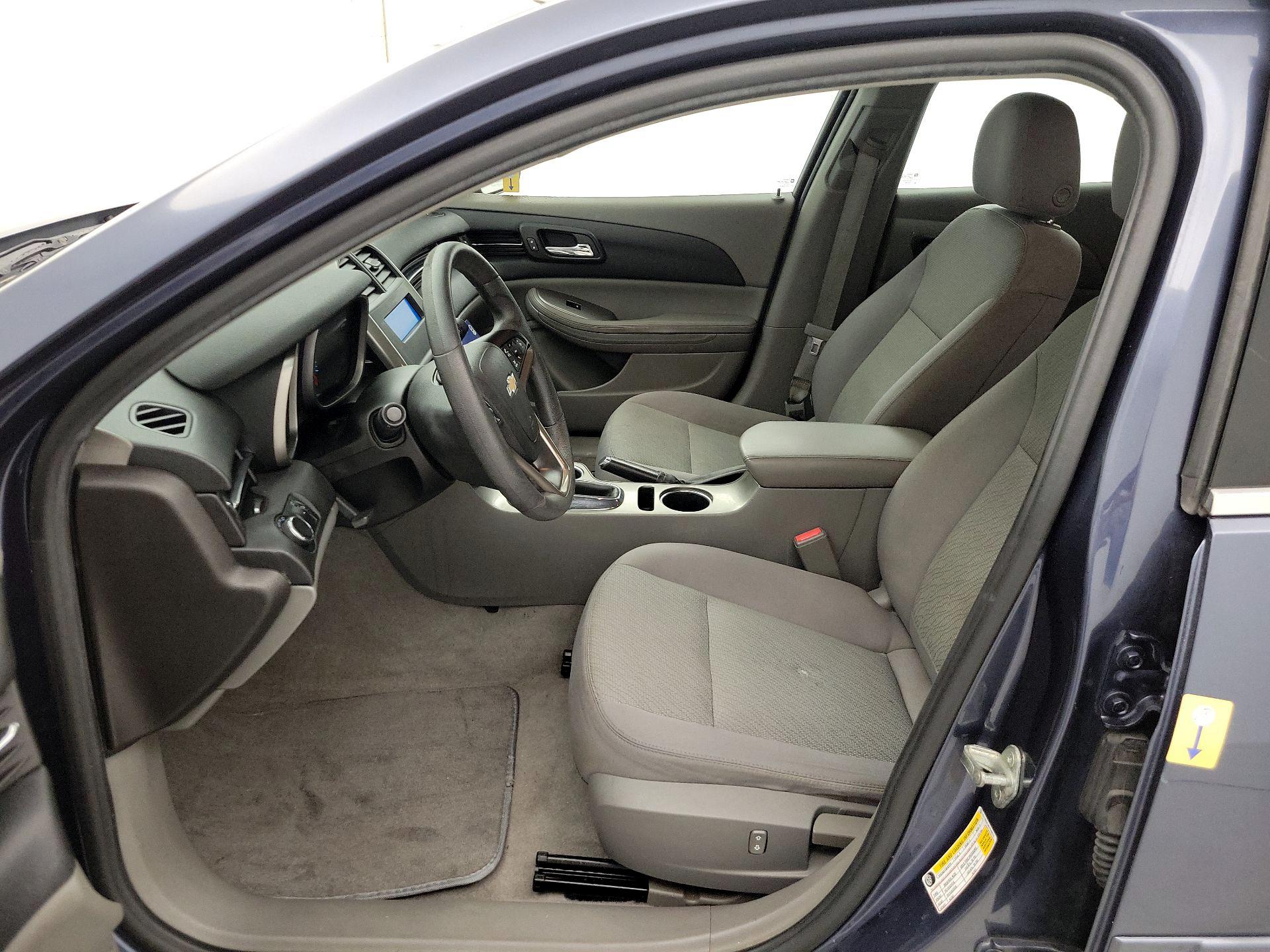 Thumbnail: 2014 Chevrolet Malibu - 11