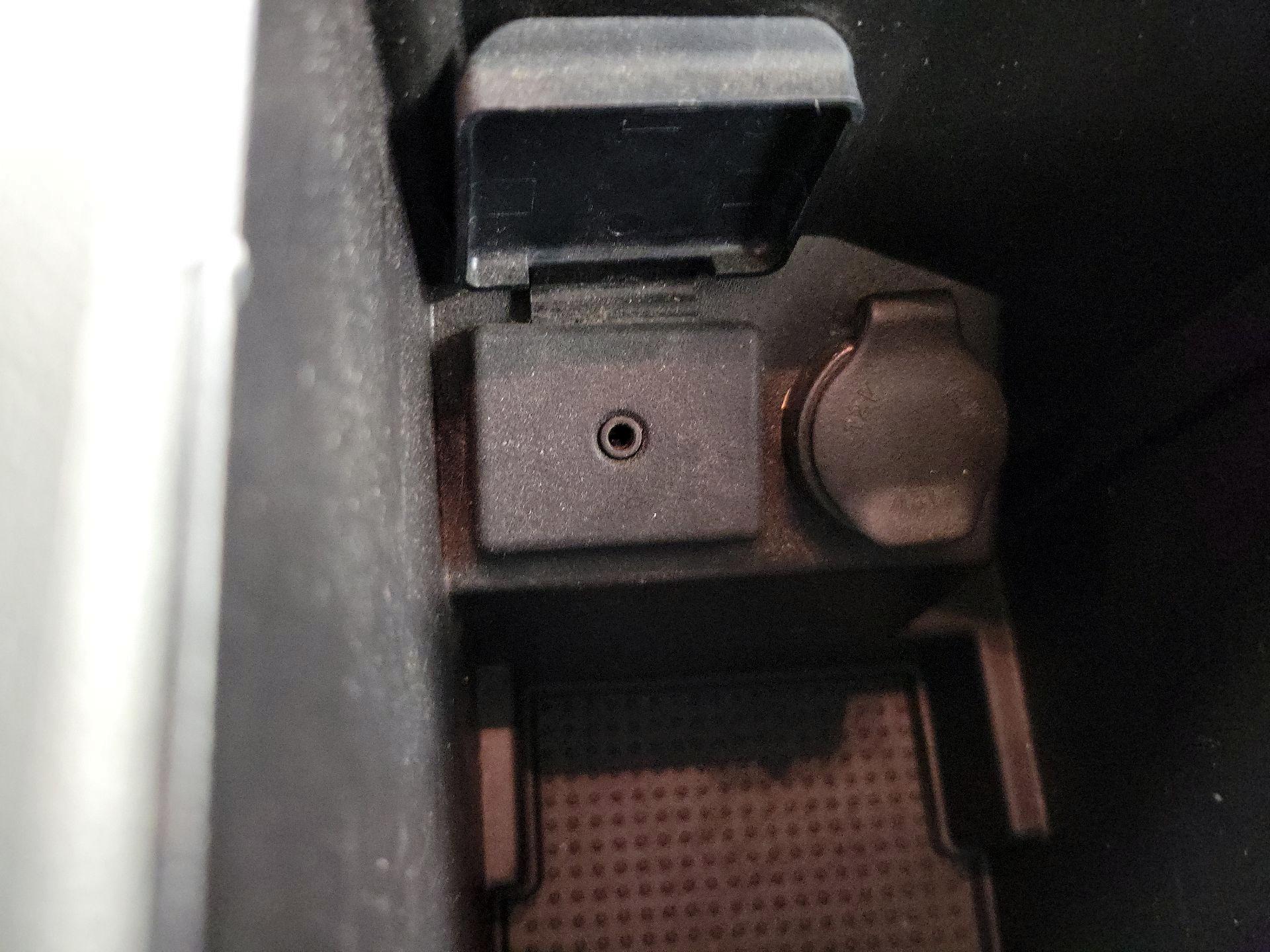 Thumbnail: 2014 Chevrolet Malibu - 17