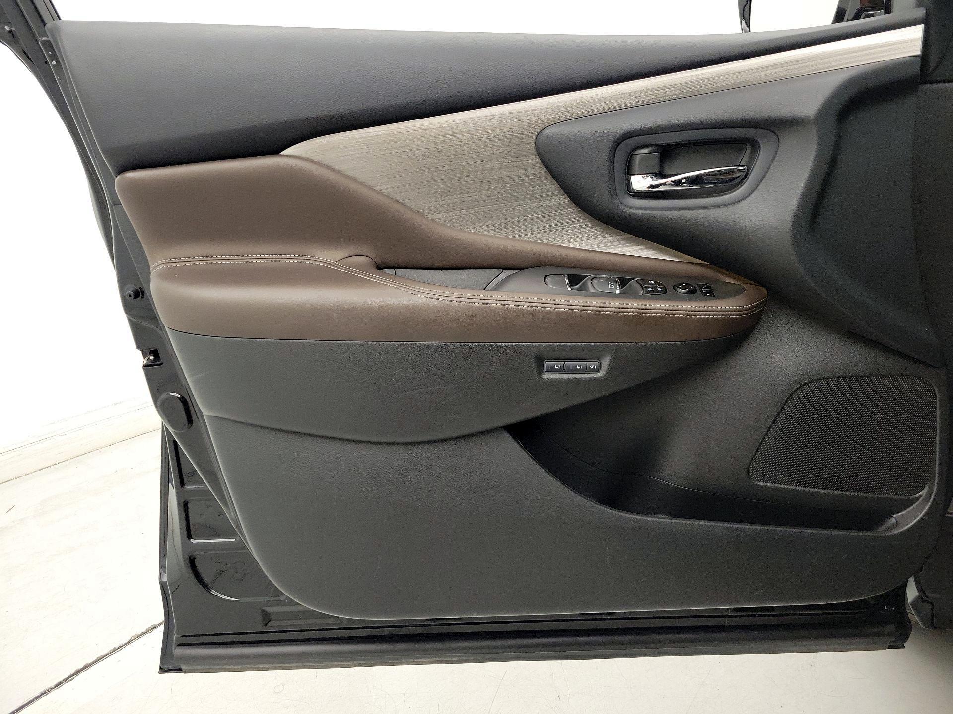 Thumbnail: 2015 Nissan Murano - 12