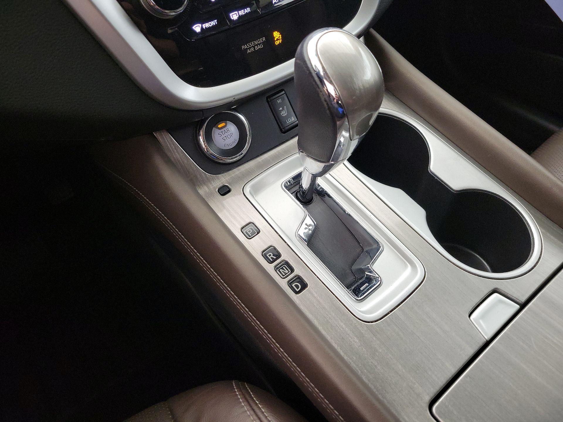 Thumbnail: 2015 Nissan Murano - 17