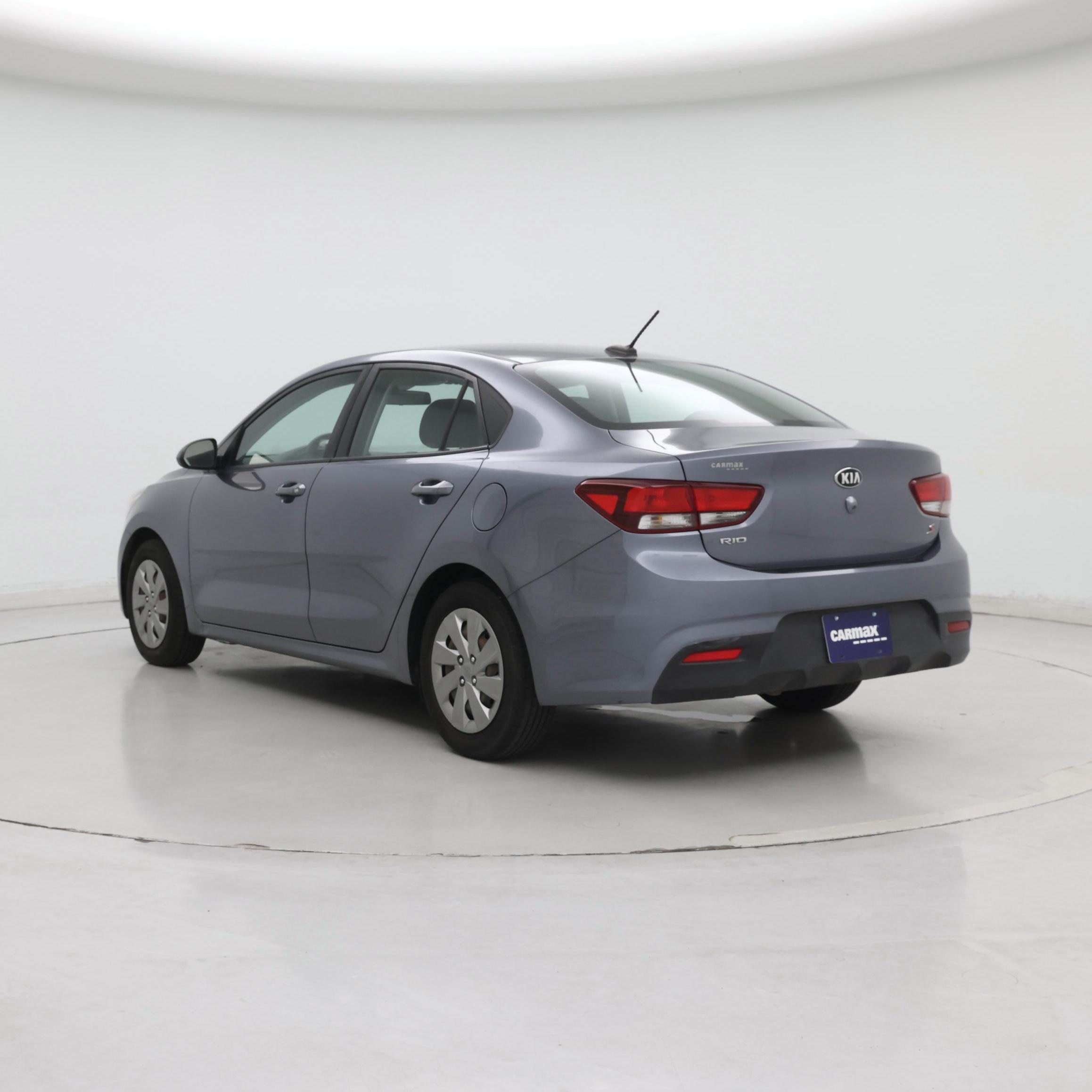Thumbnail: 2020 Kia Rio - 2