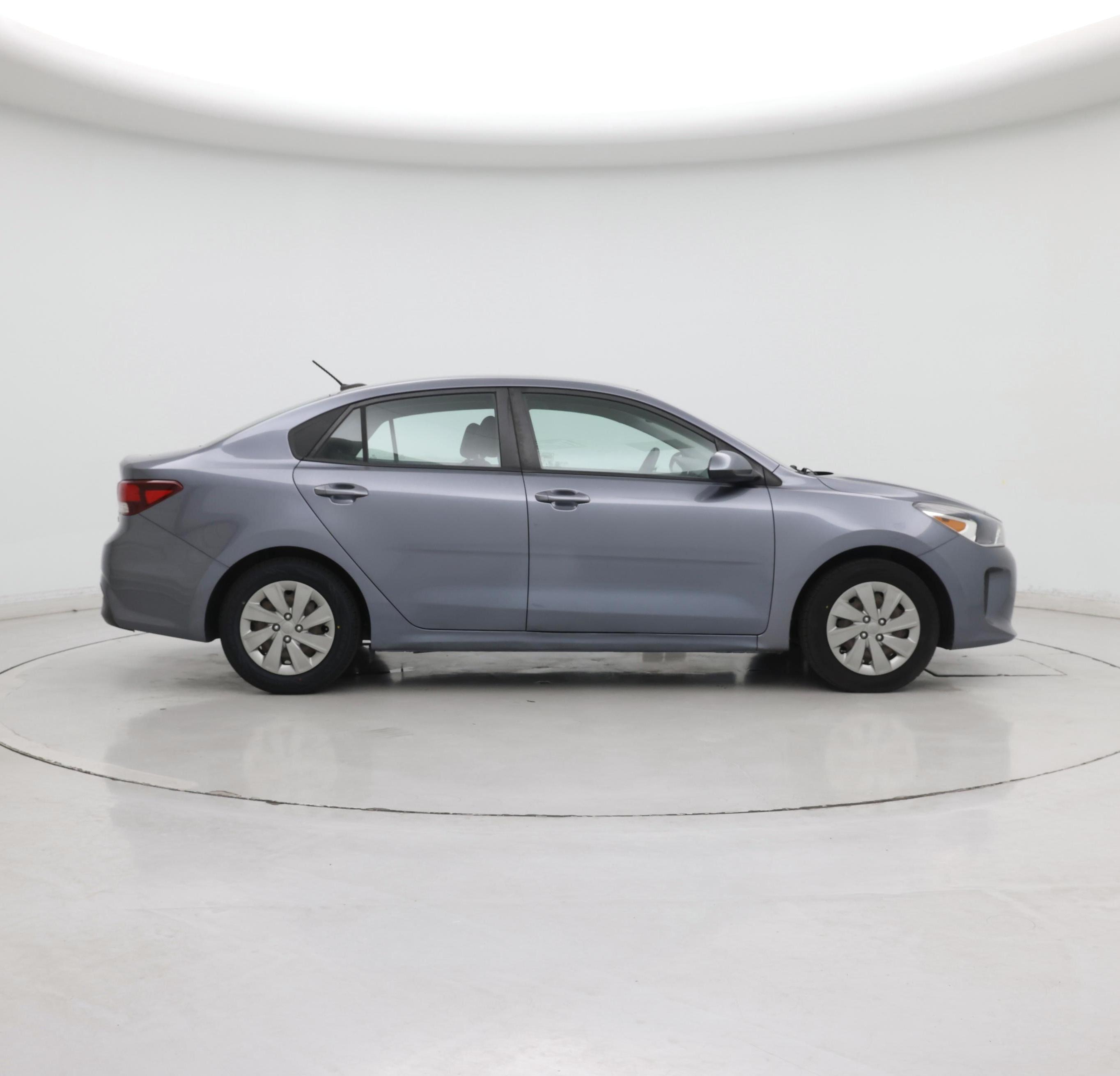 Thumbnail: 2020 Kia Rio - 7