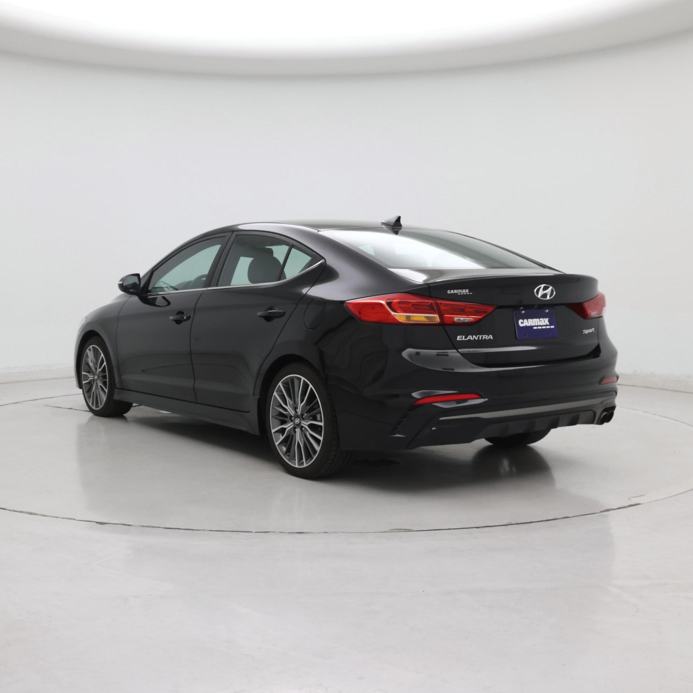 Thumbnail: 2018 Hyundai Elantra - 2