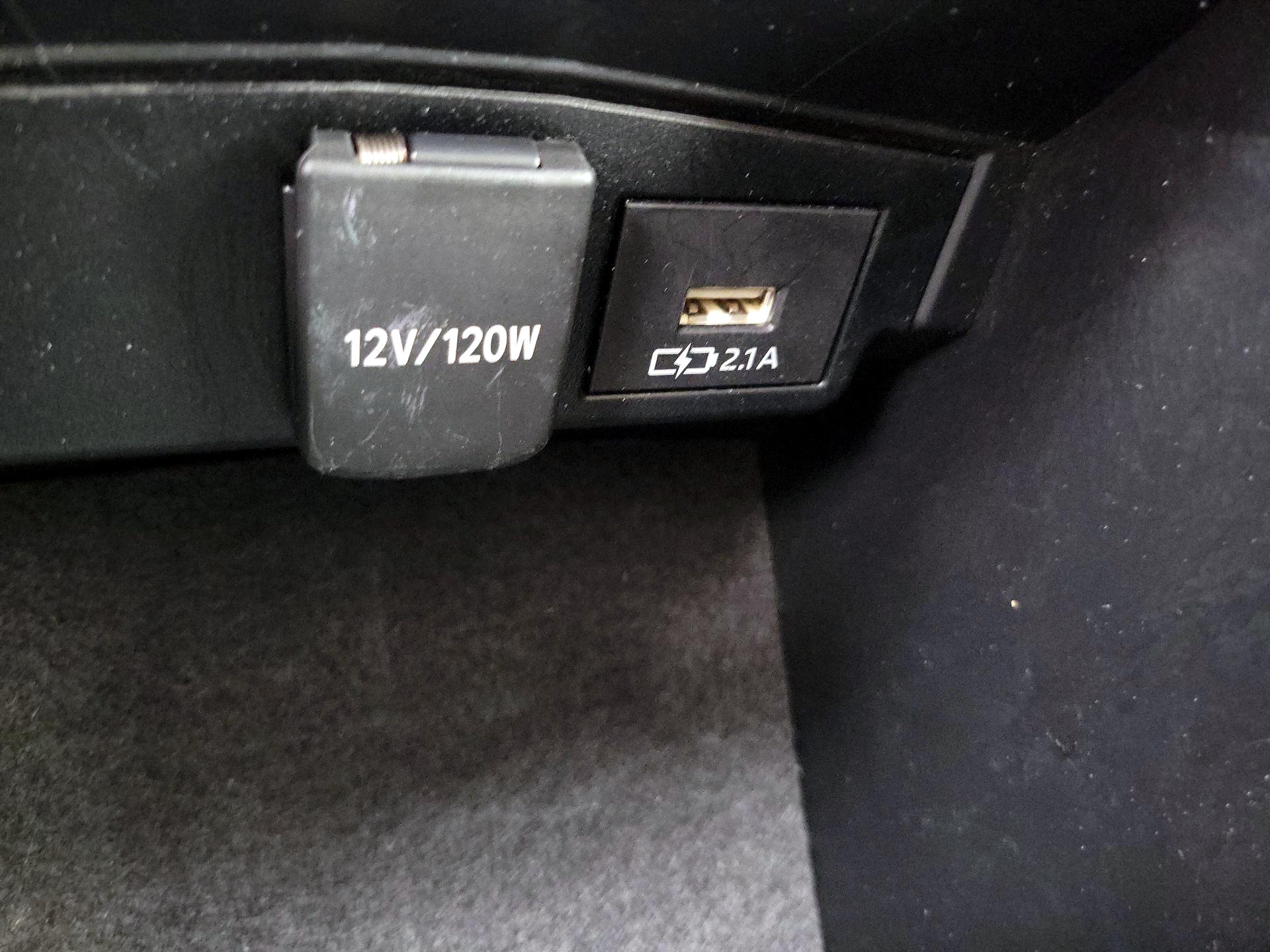 Thumbnail: 2021 Toyota Corolla - 18