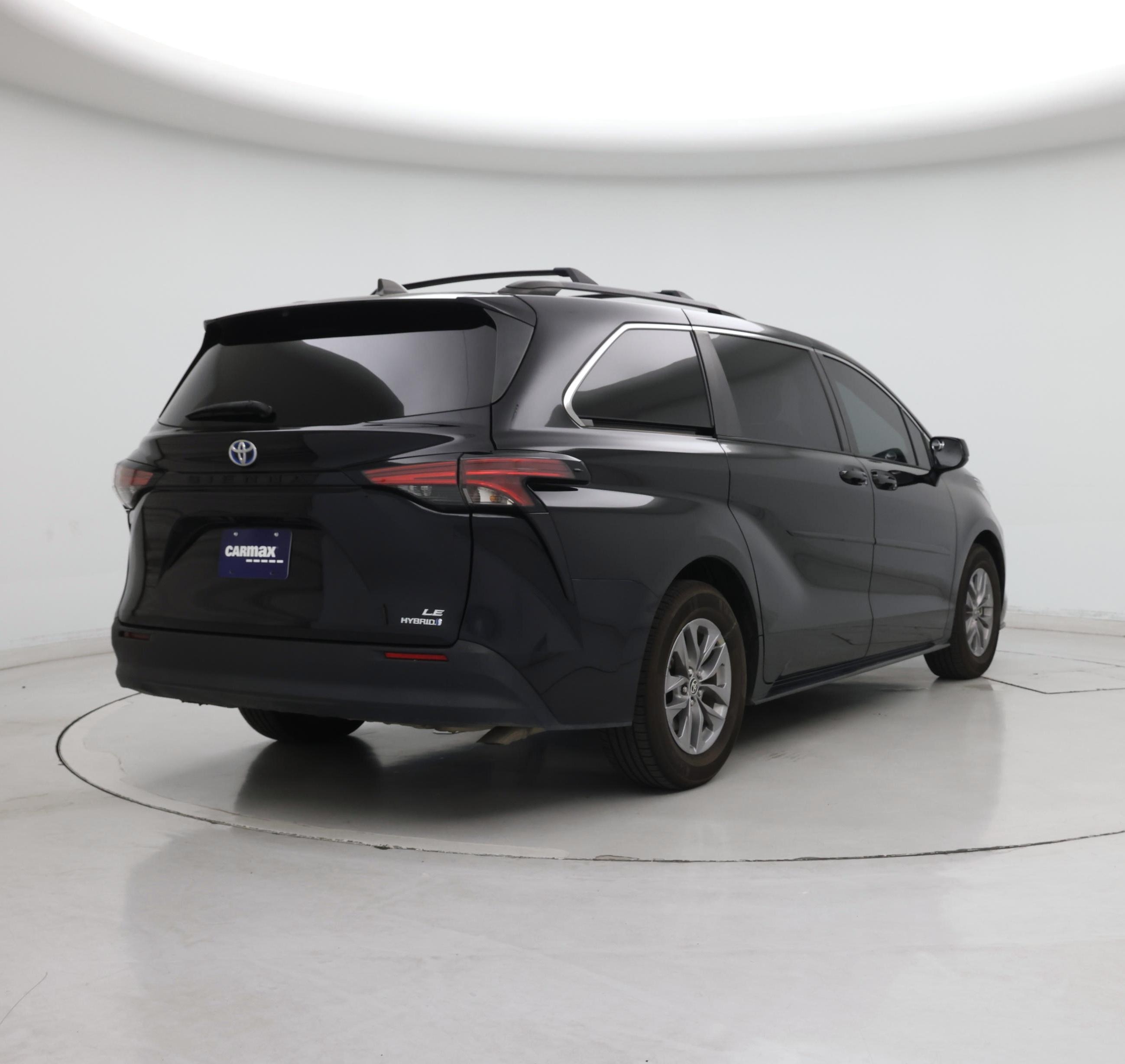 Thumbnail: 2022 Toyota Sienna - 8