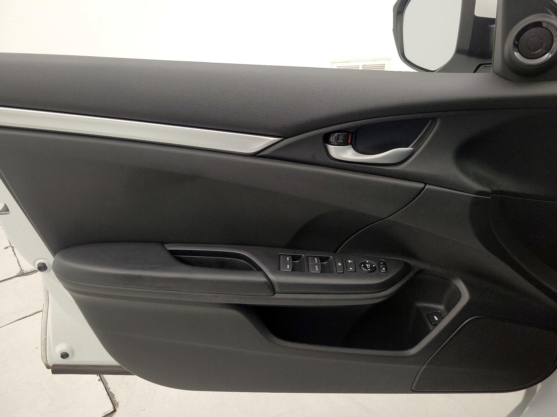Thumbnail: 2020 Honda Civic - 12