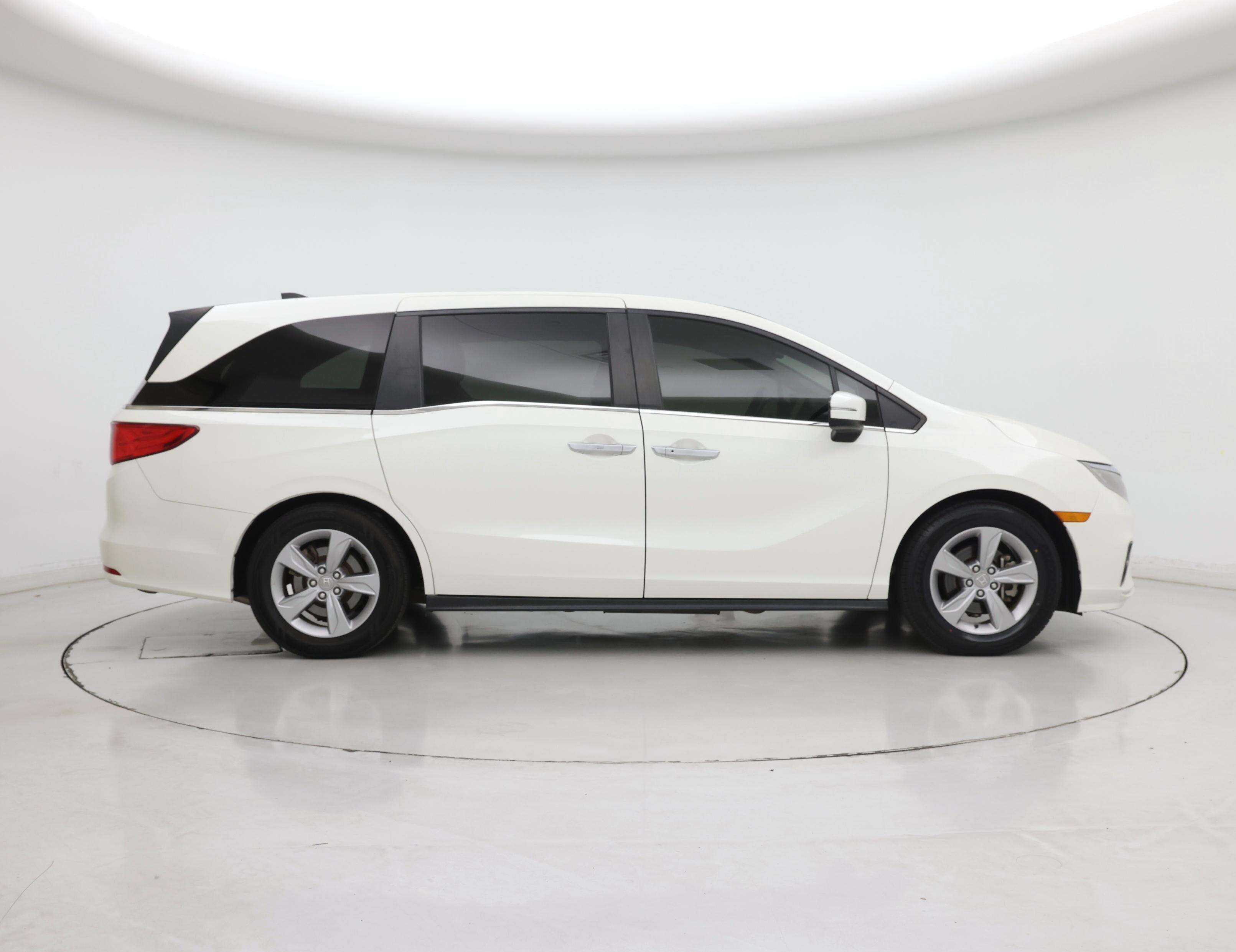 Thumbnail: 2019 Honda Odyssey - 7