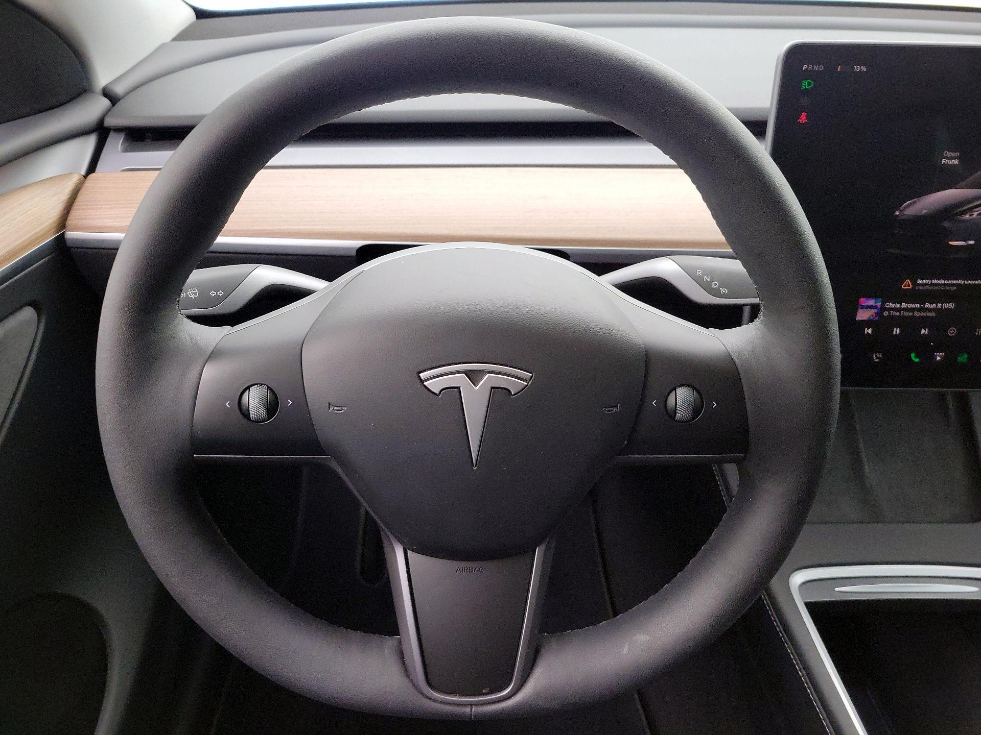 Thumbnail: 2024 Tesla Model Y - 10
