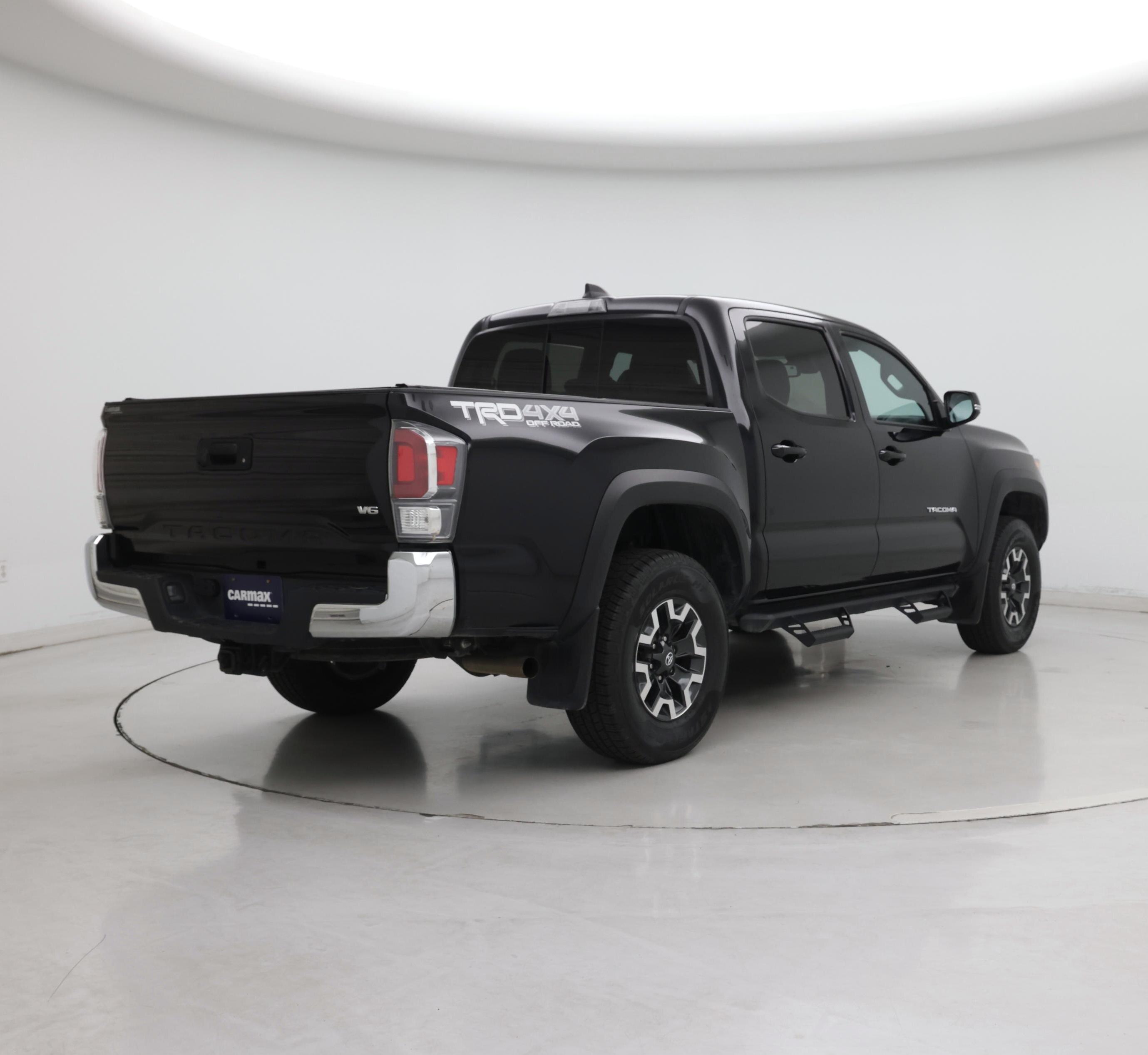 Thumbnail: 2021 Toyota Tacoma - 8