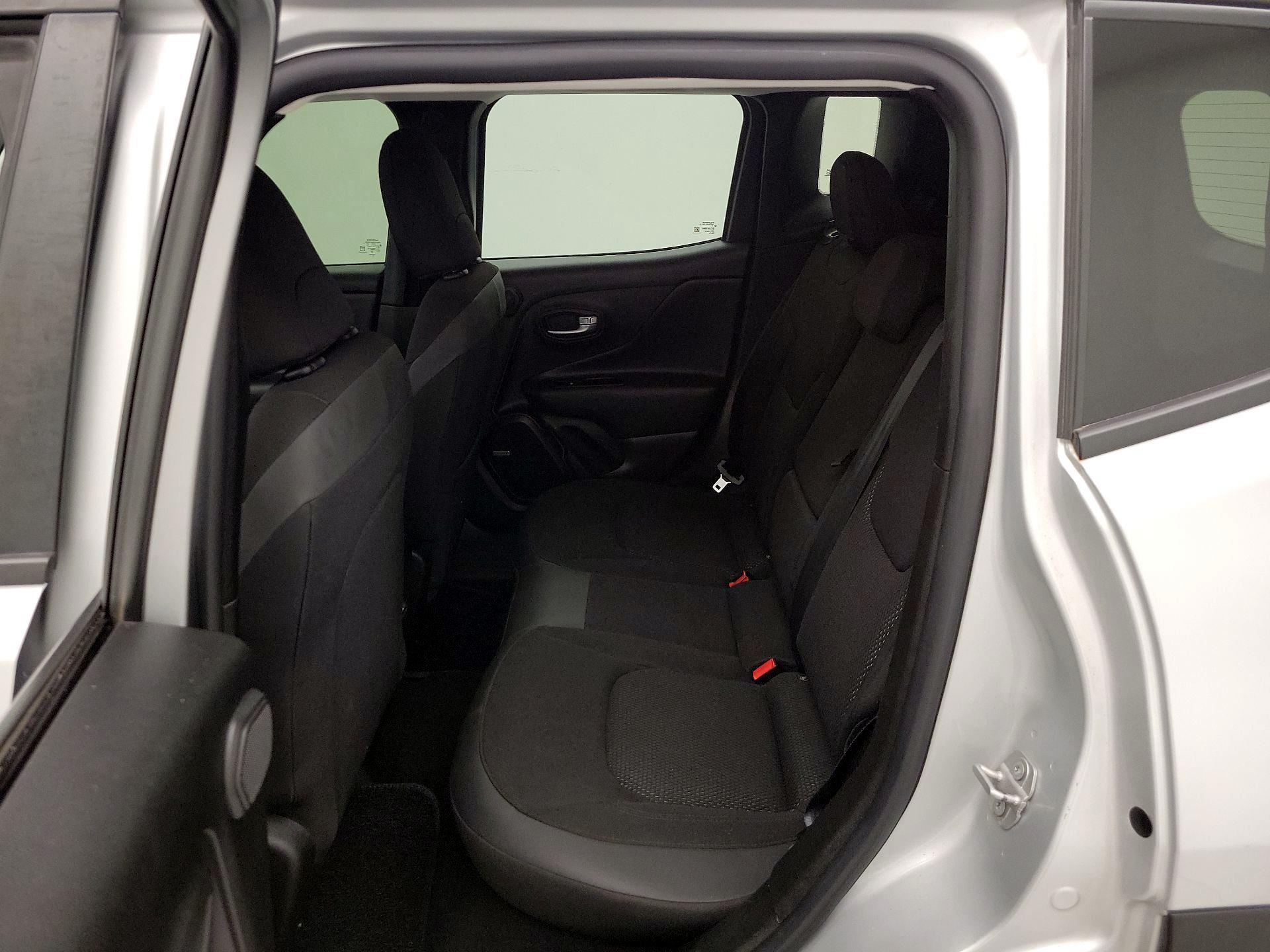 Thumbnail: 2020 Jeep Renegade - 19