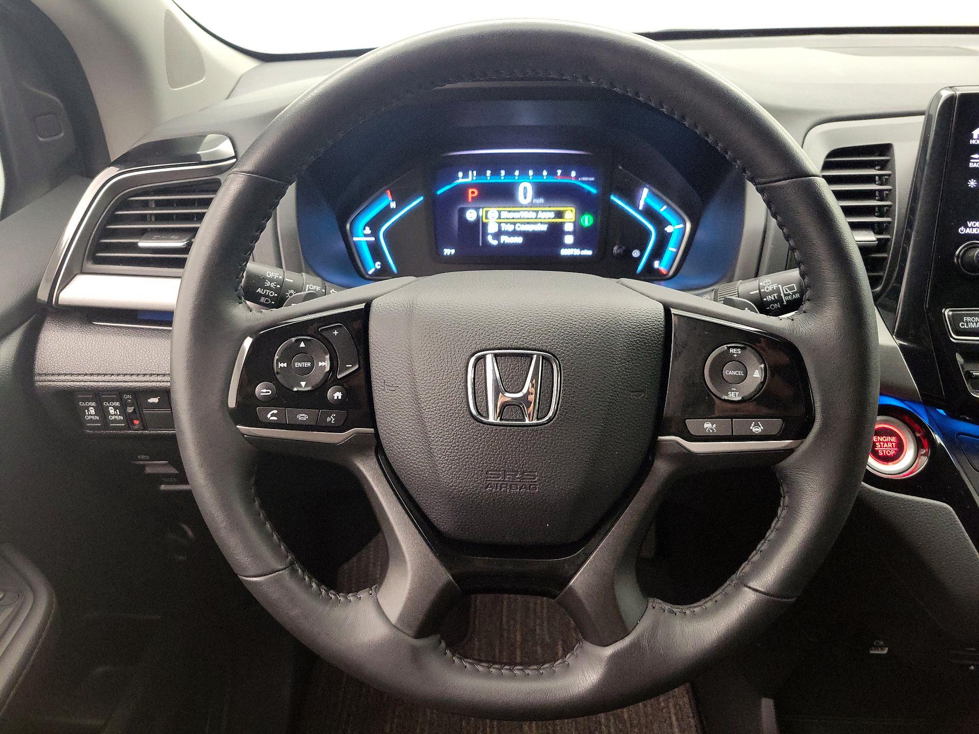 Thumbnail: 2023 Honda Odyssey - 10
