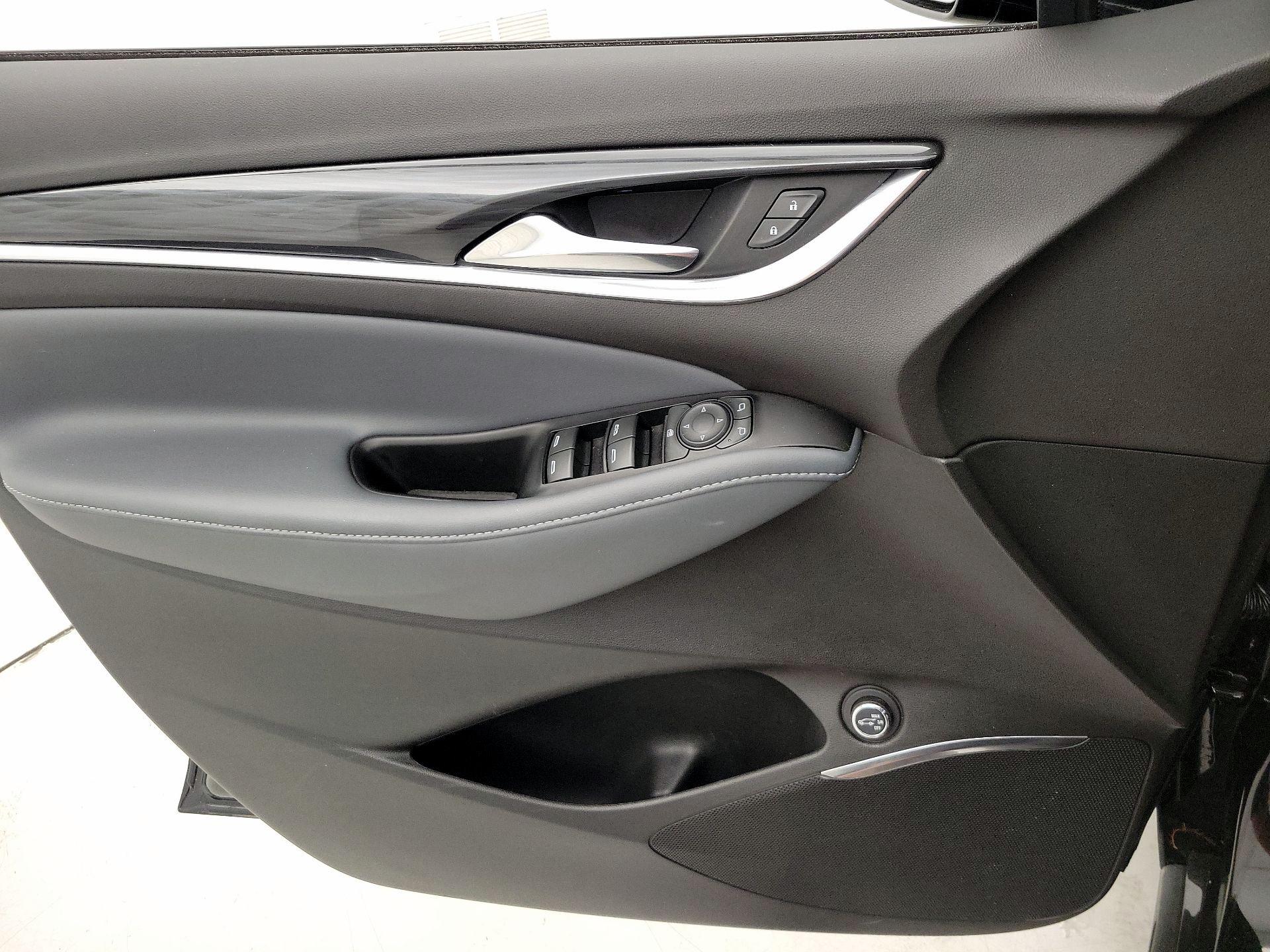 Thumbnail: 2023 Buick Enclave - 12