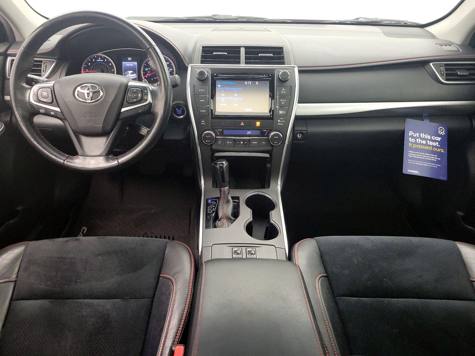 Thumbnail: 2015 Toyota Camry - 9