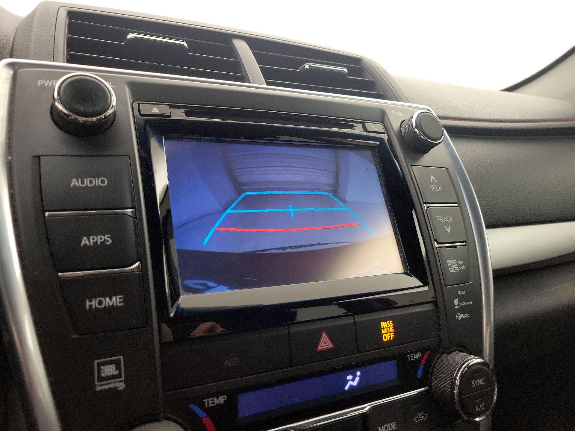 Thumbnail: 2015 Toyota Camry - 14