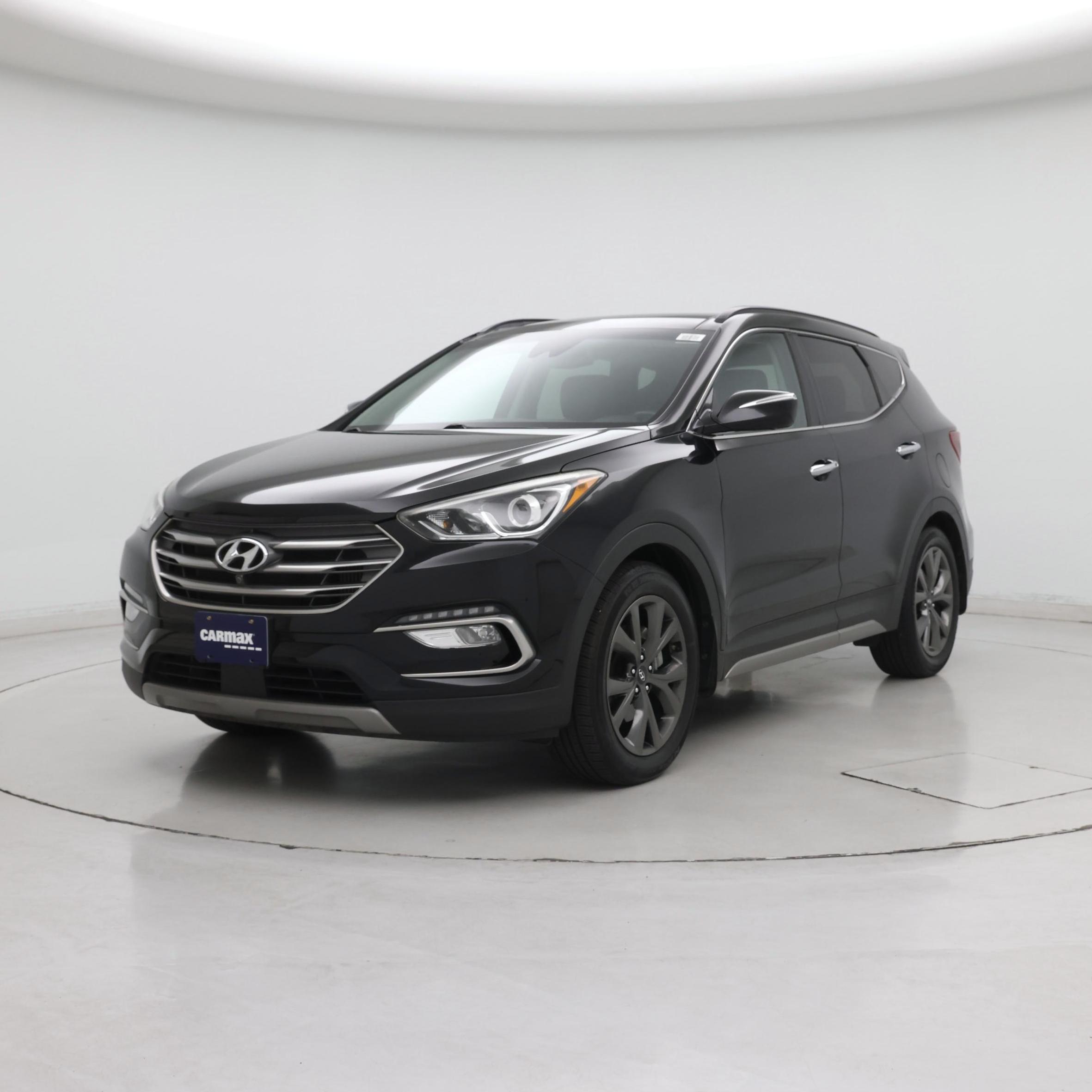 Thumbnail: 2017 Hyundai Santa Fe - 4