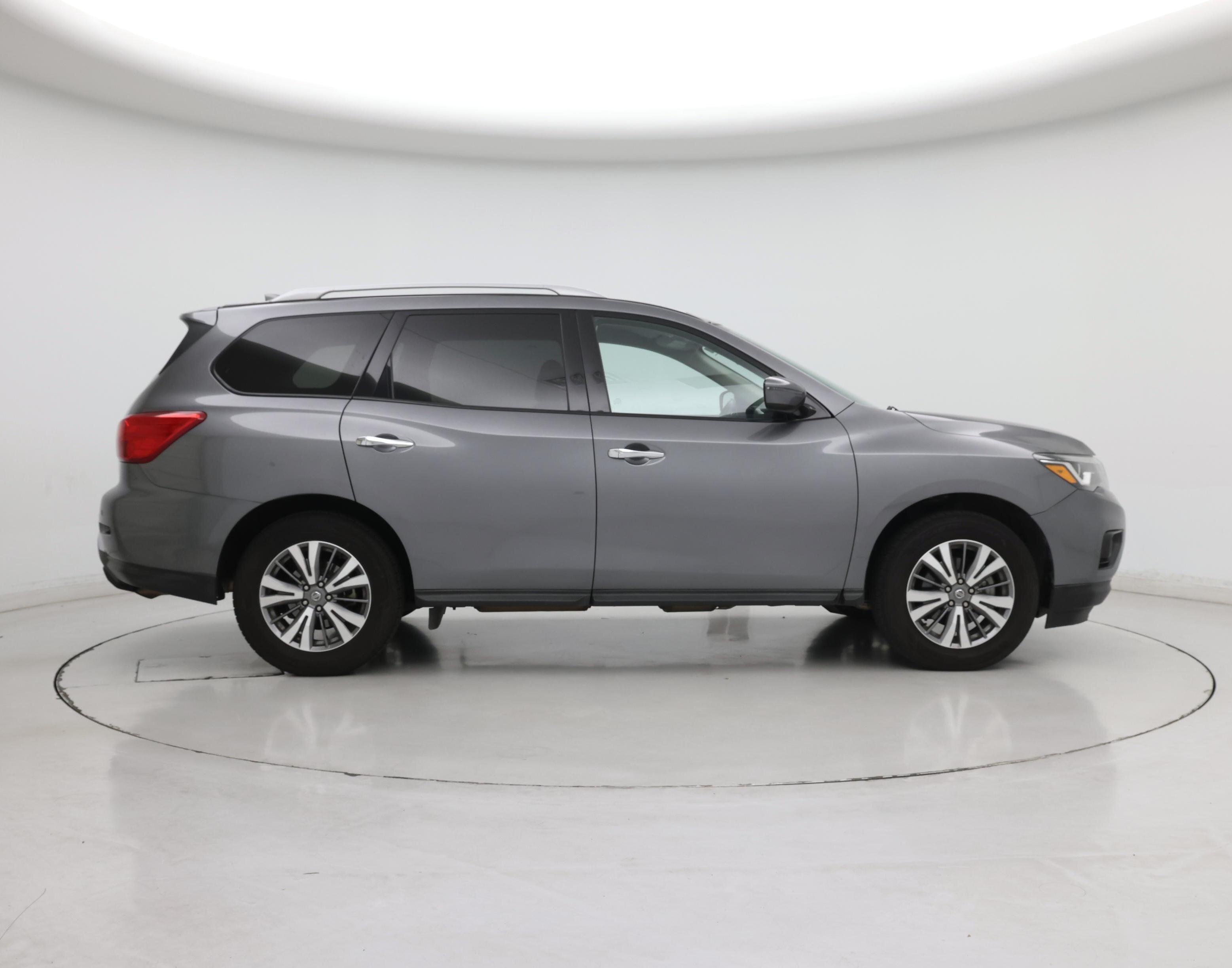 Thumbnail: 2020 Nissan Pathfinder - 7