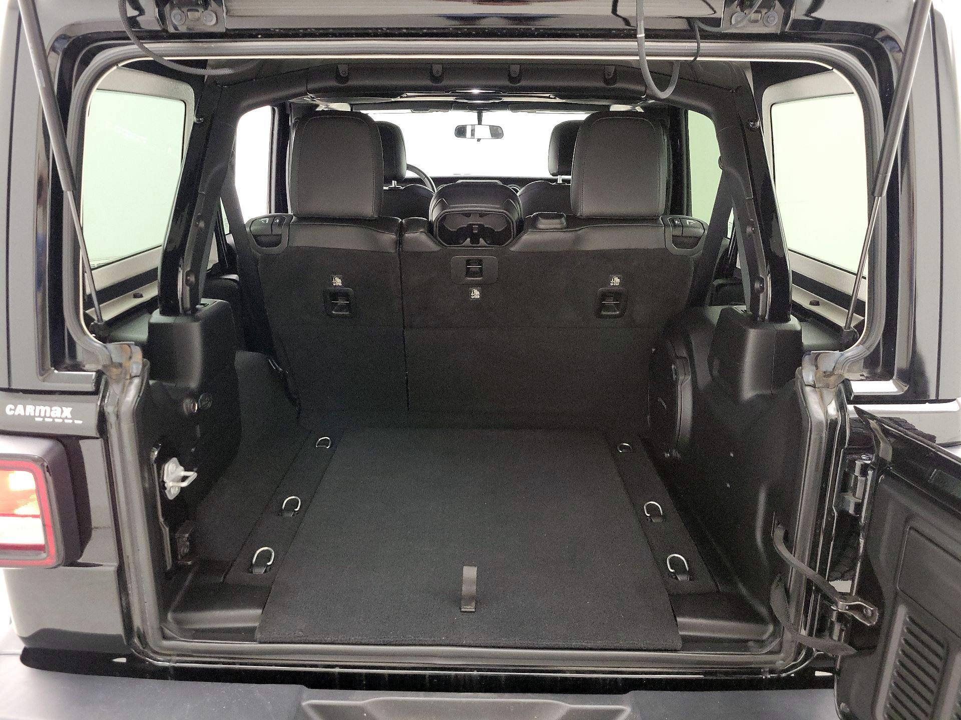 Thumbnail: 2018 Jeep Wrangler - 20