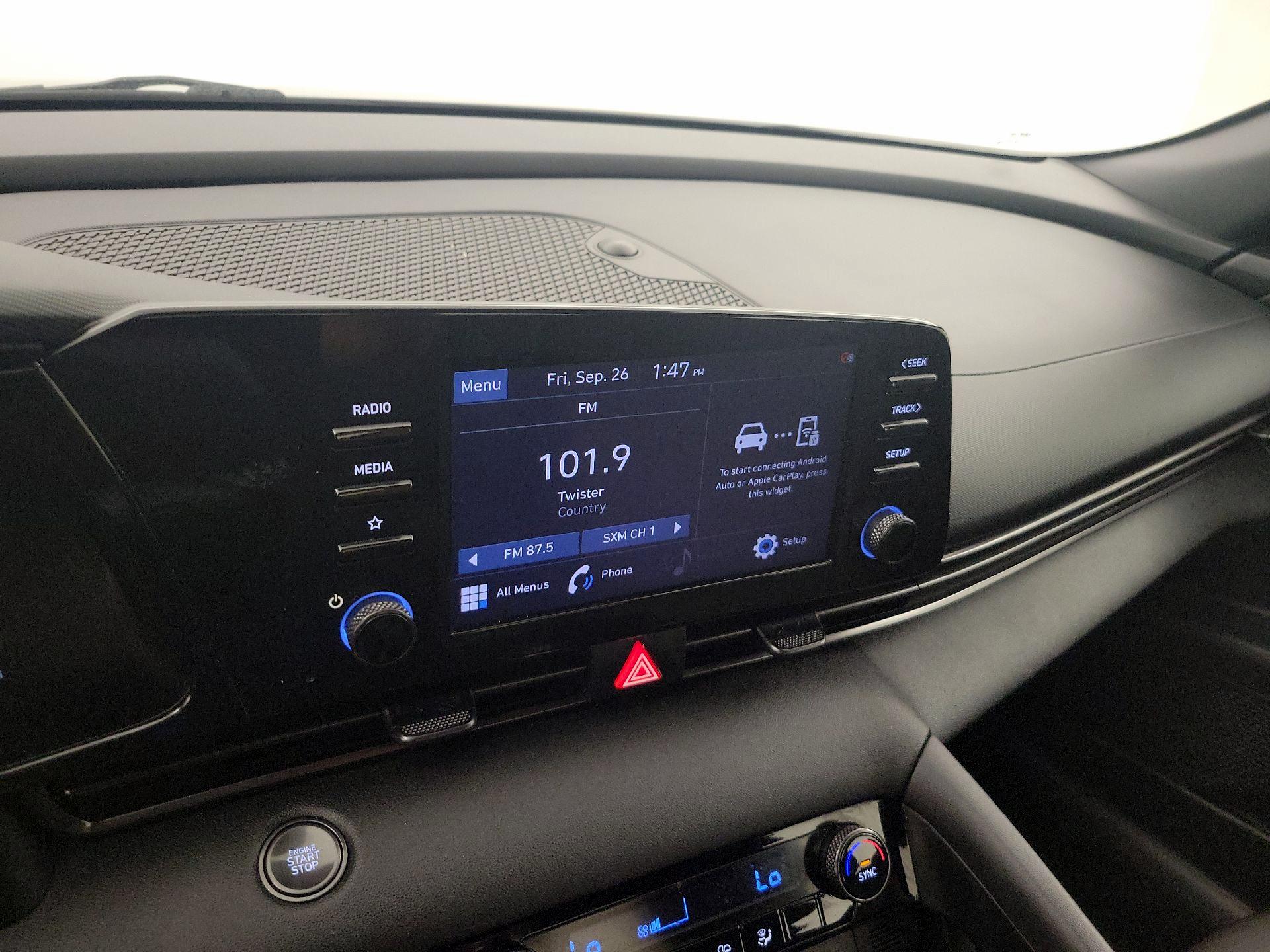 Thumbnail: 2021 Hyundai Elantra - 15