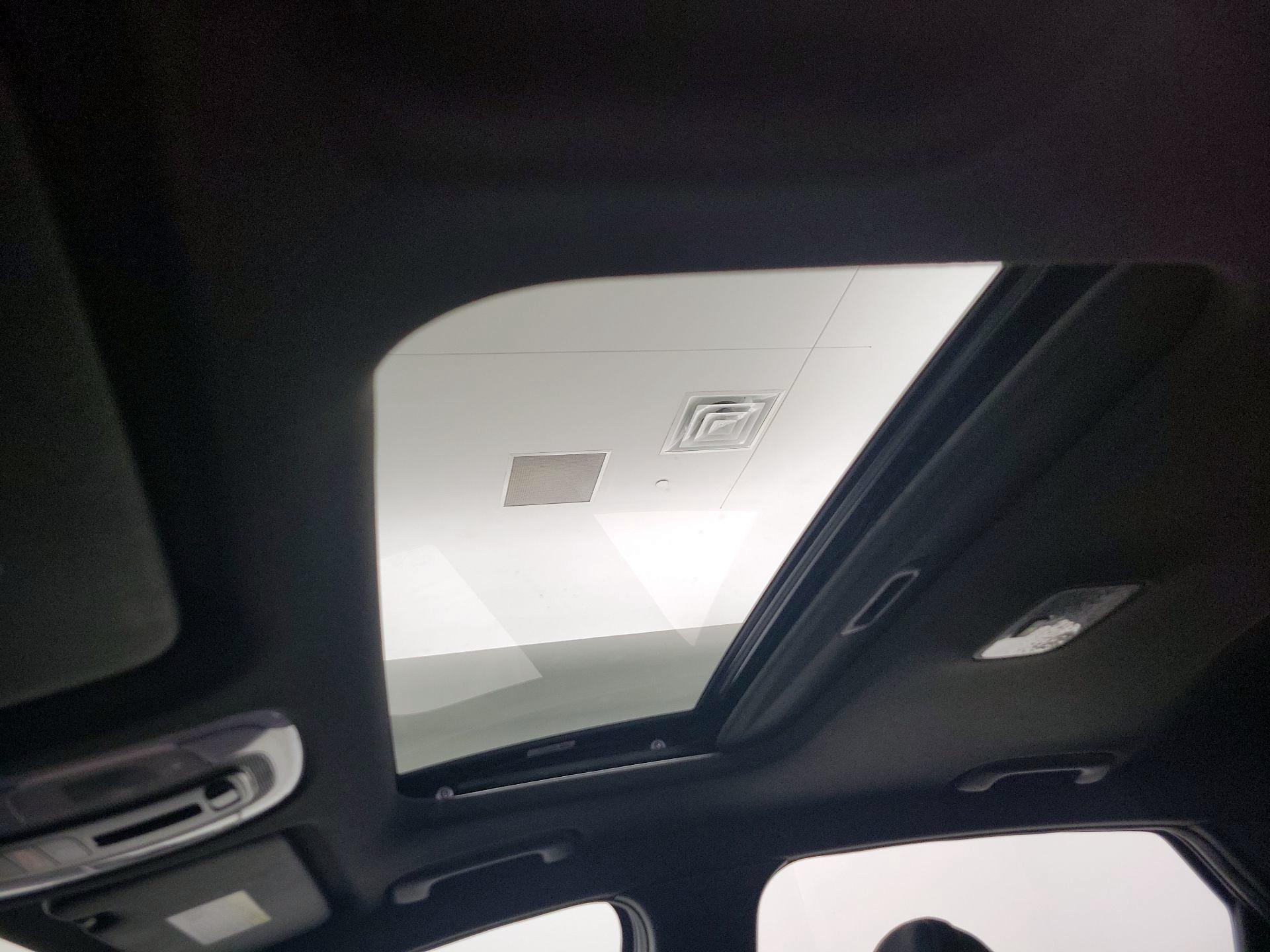 Thumbnail: 2021 Hyundai Elantra - 19
