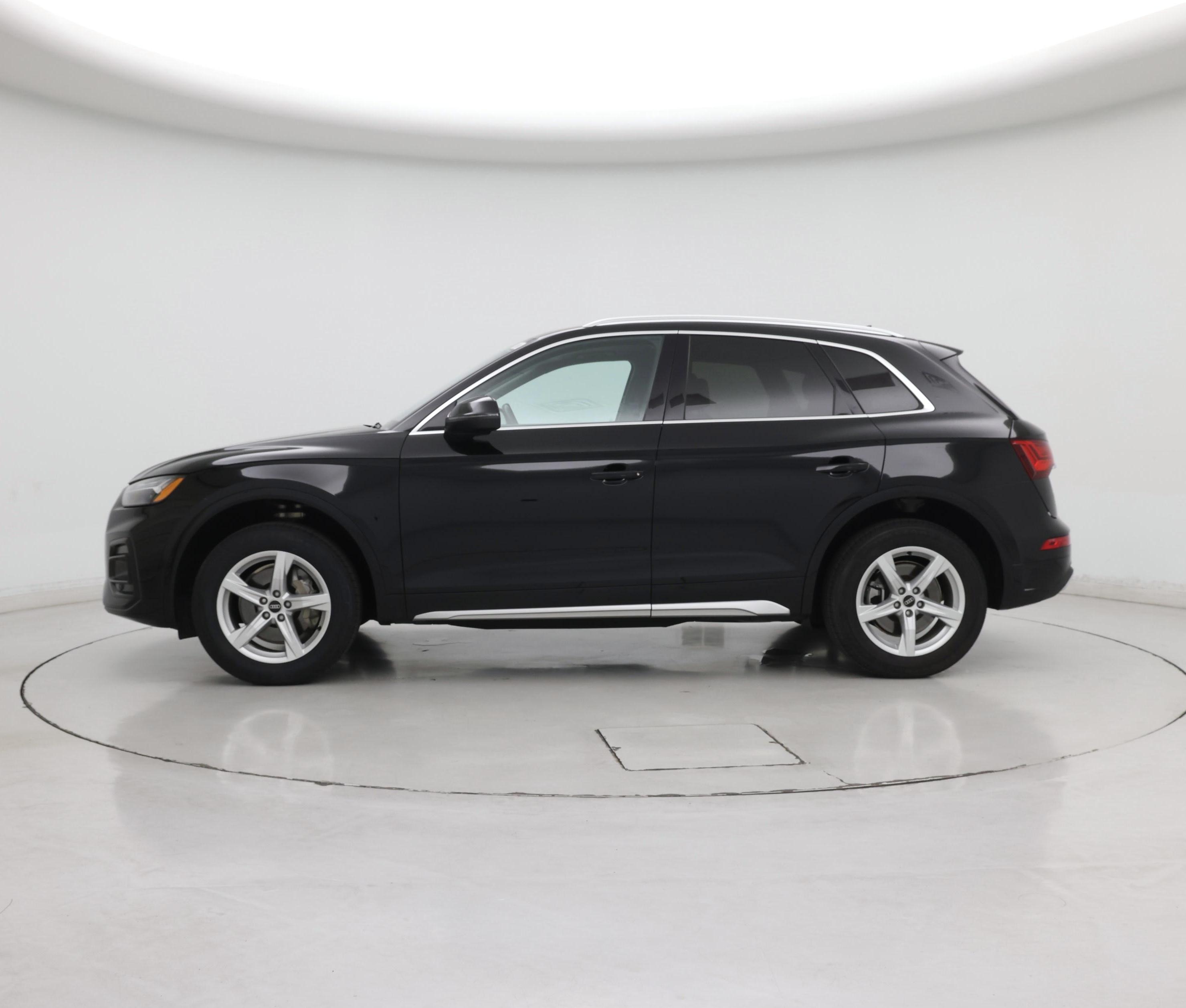 Thumbnail: 2023 Audi Q5 - 3