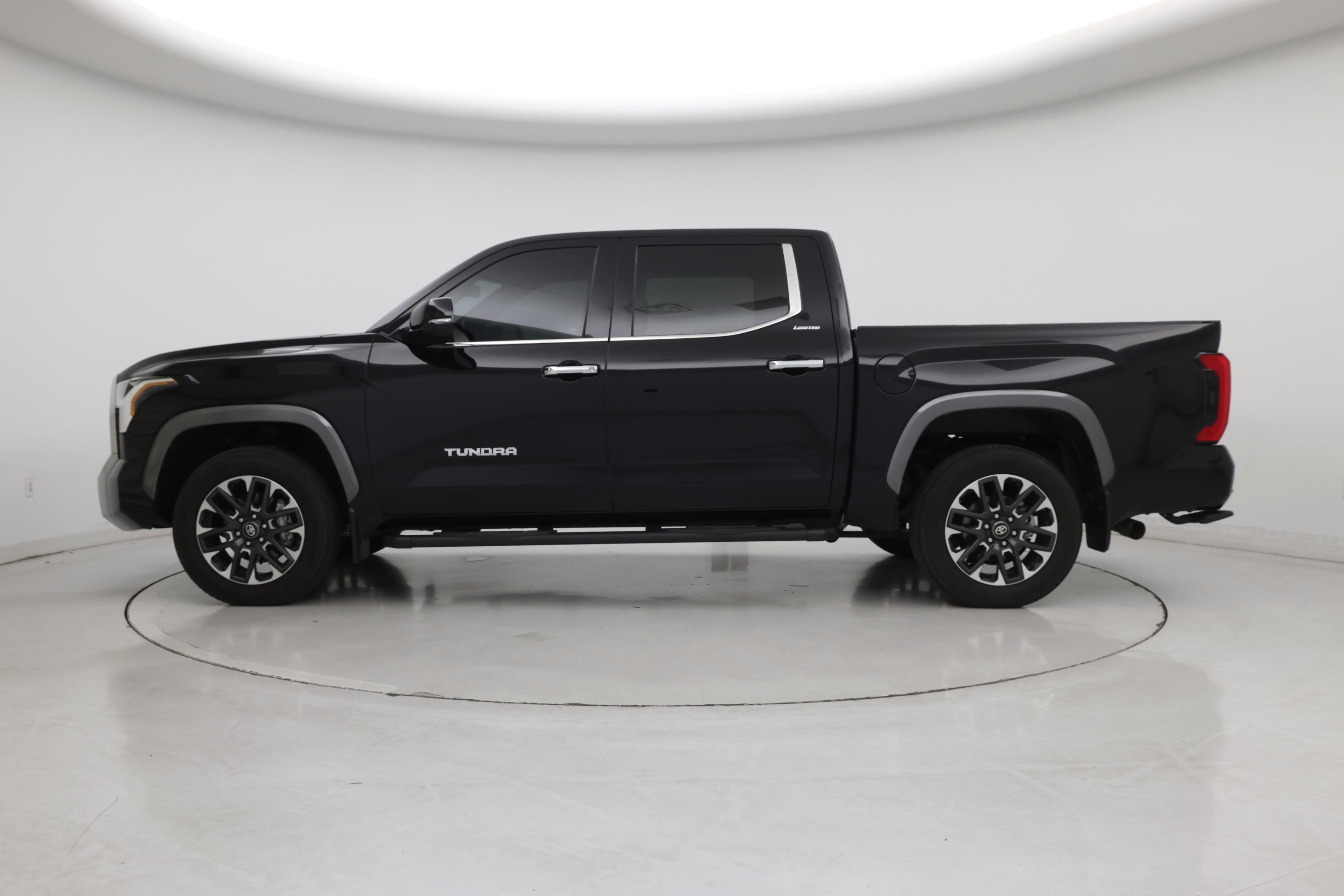 Thumbnail: 2025 Toyota Tundra - 3