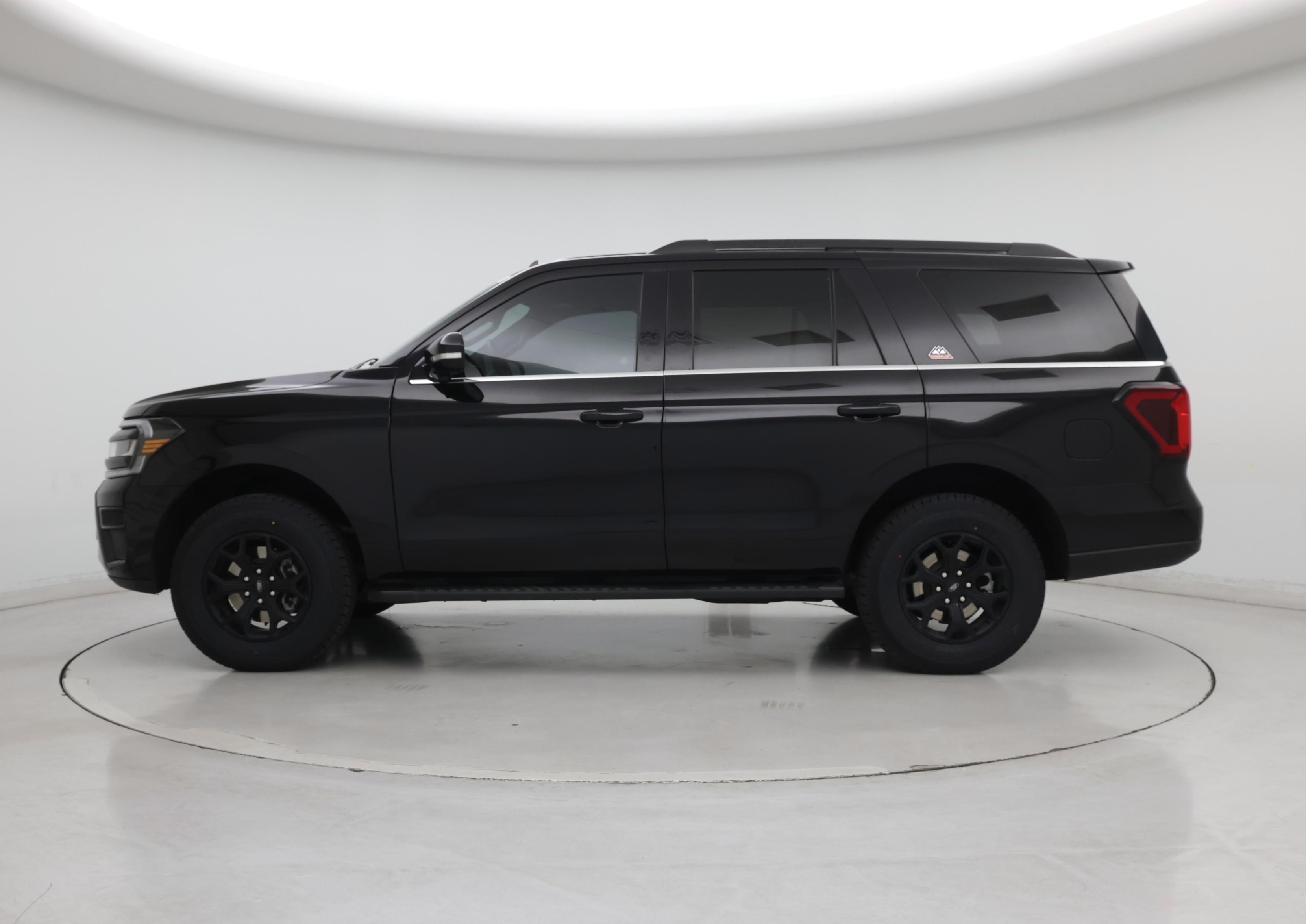 Thumbnail: 2023 Ford Expedition - 3
