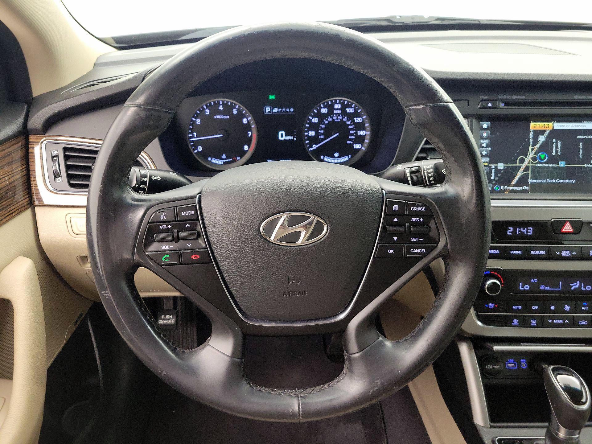 Thumbnail: 2017 Hyundai Sonata - 10