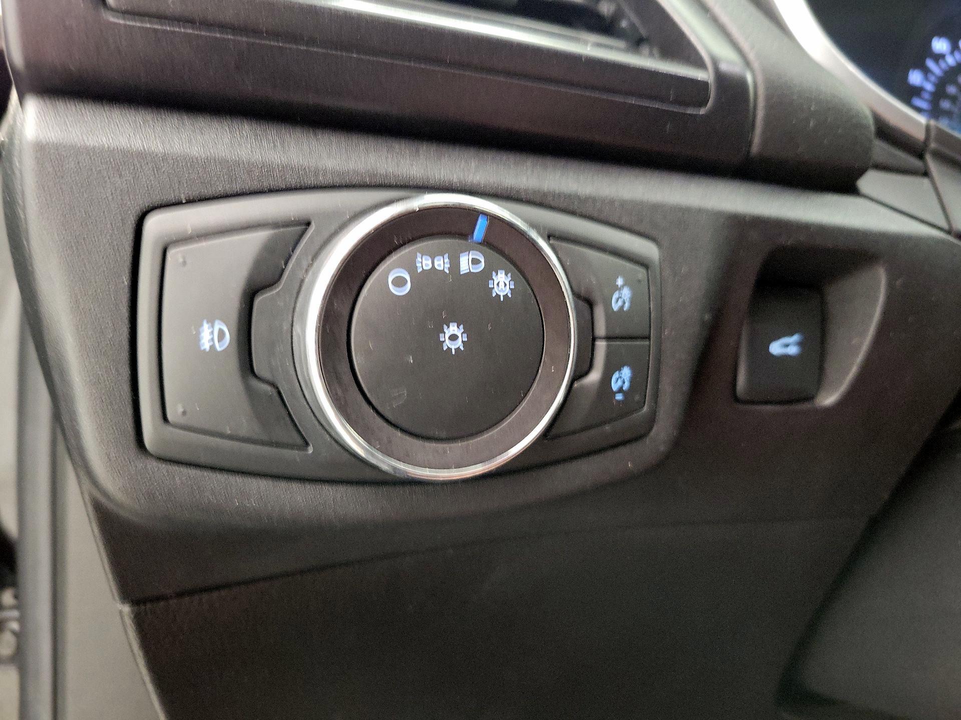 Thumbnail: 2019 Ford Fusion - 13