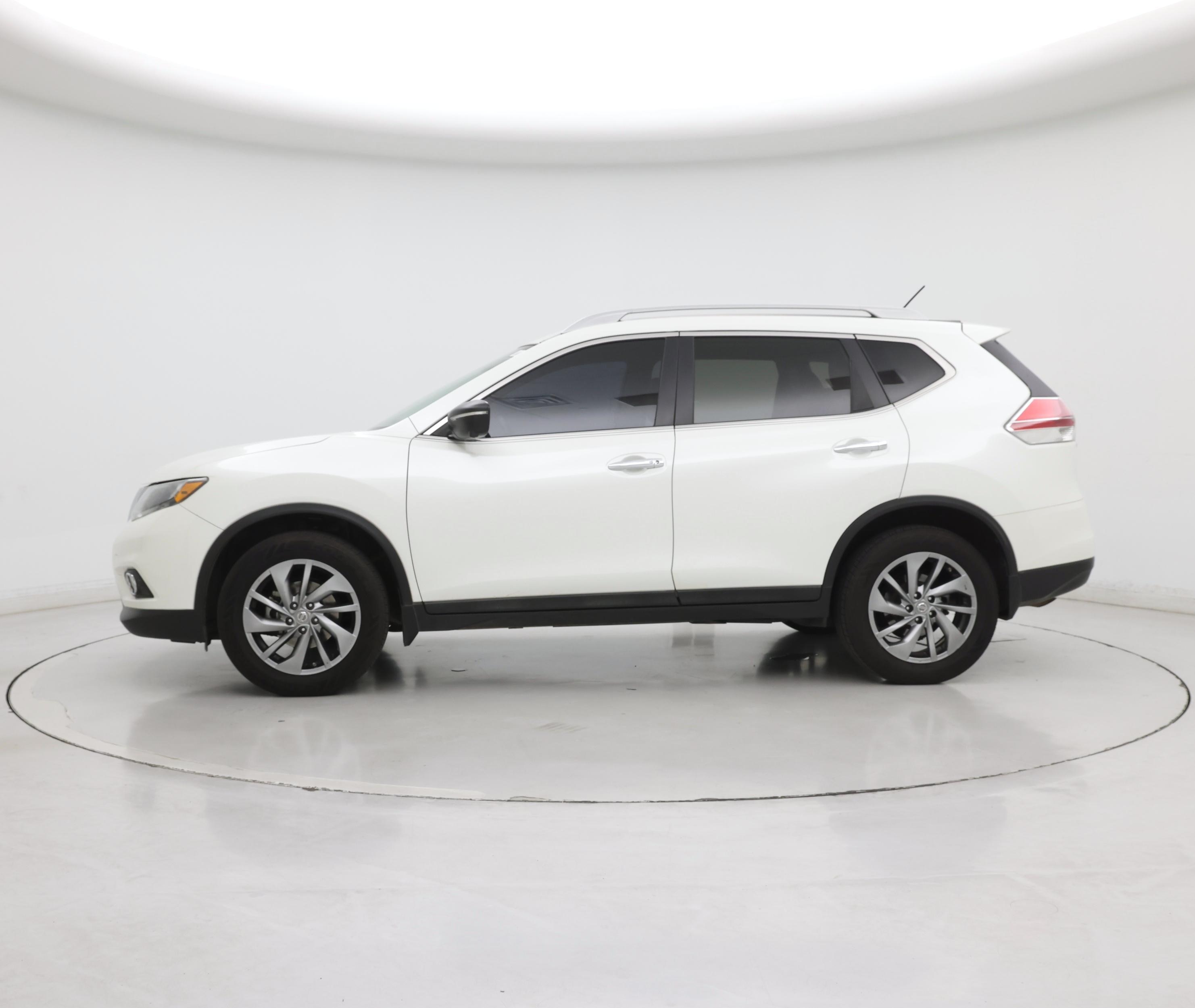 Thumbnail: 2015 Nissan Rogue - 3